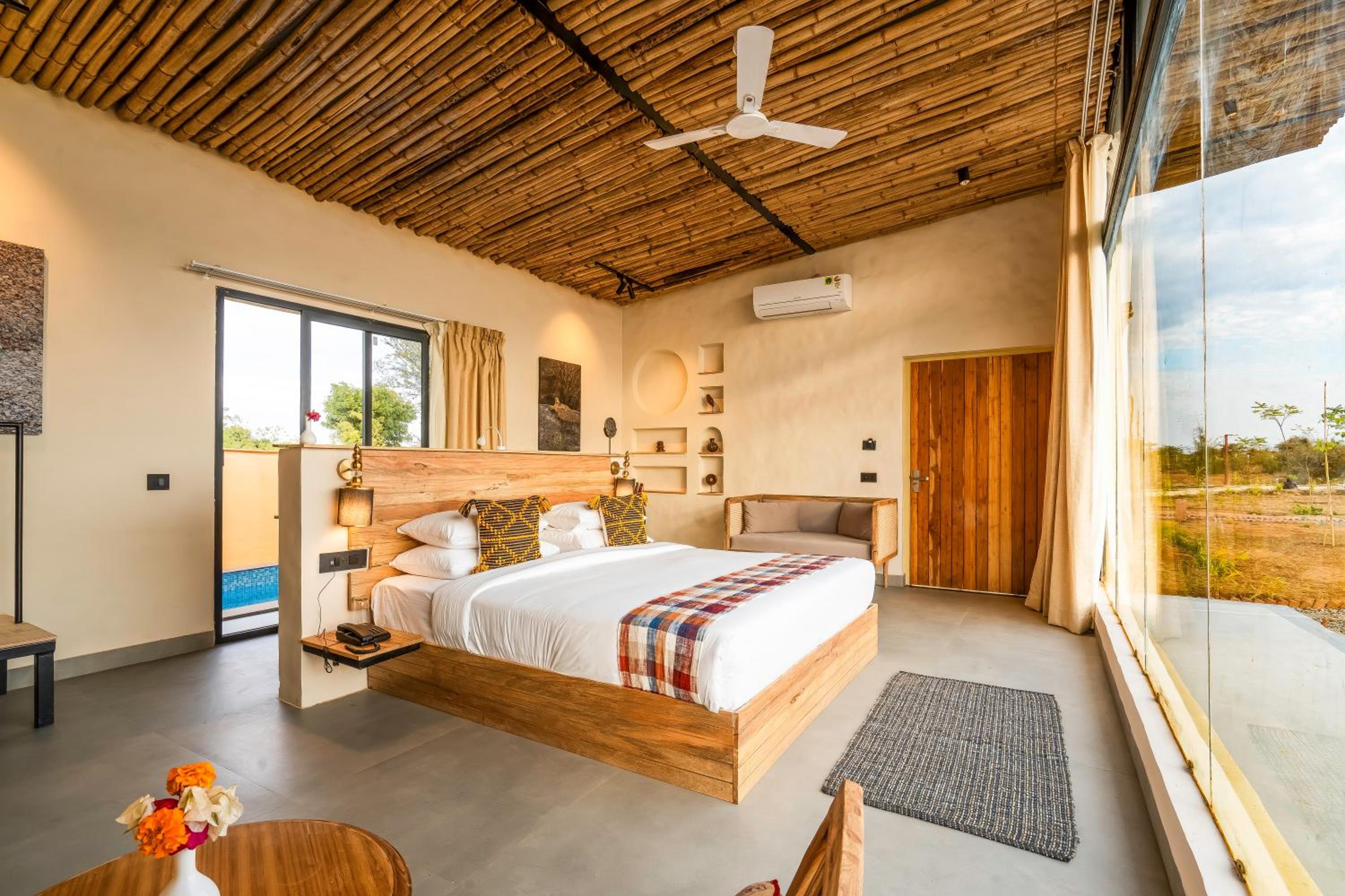 Double Room with Pool View