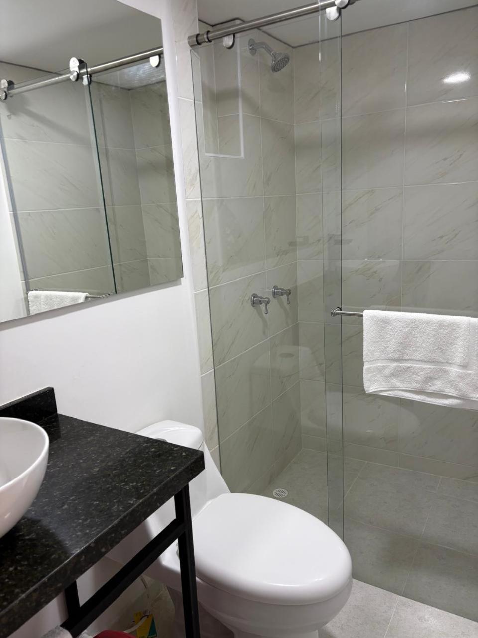 Basic Triple Room photo 2