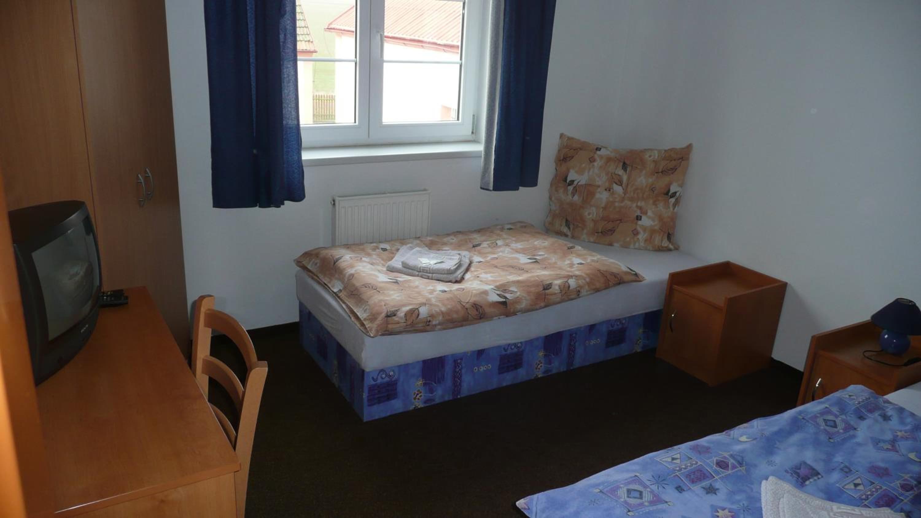 Twin Room with Bathroom photo 1