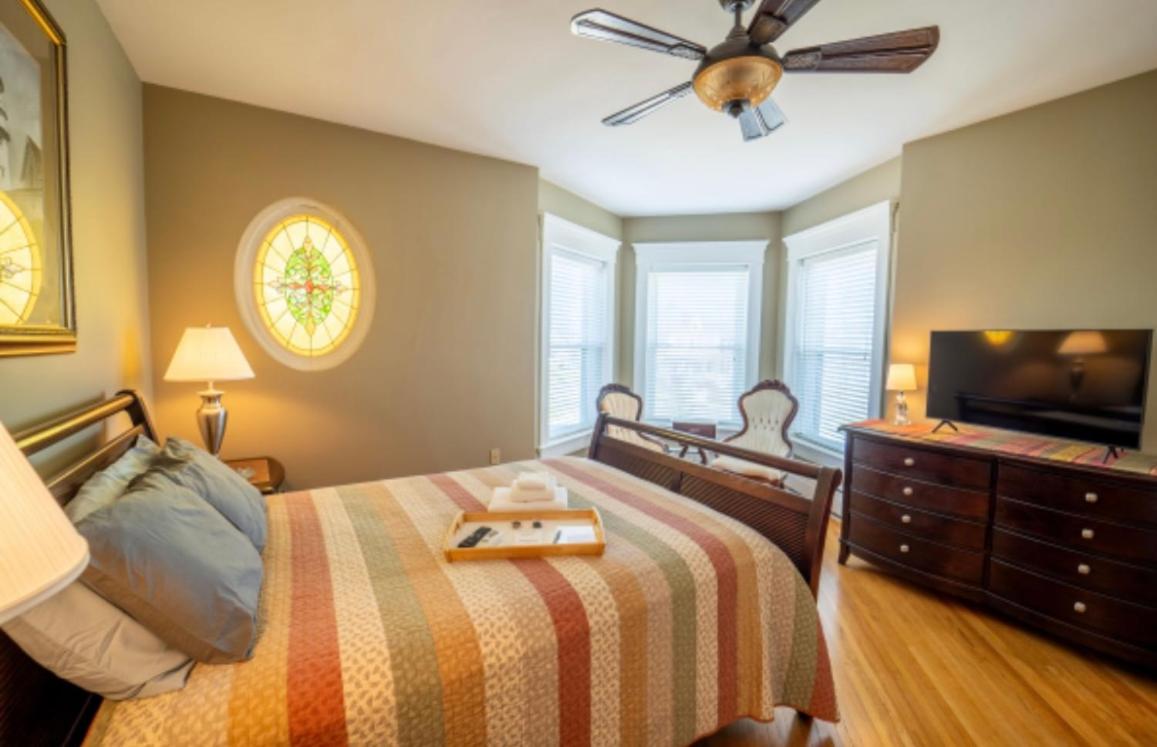 Standard Queen Room photo 1