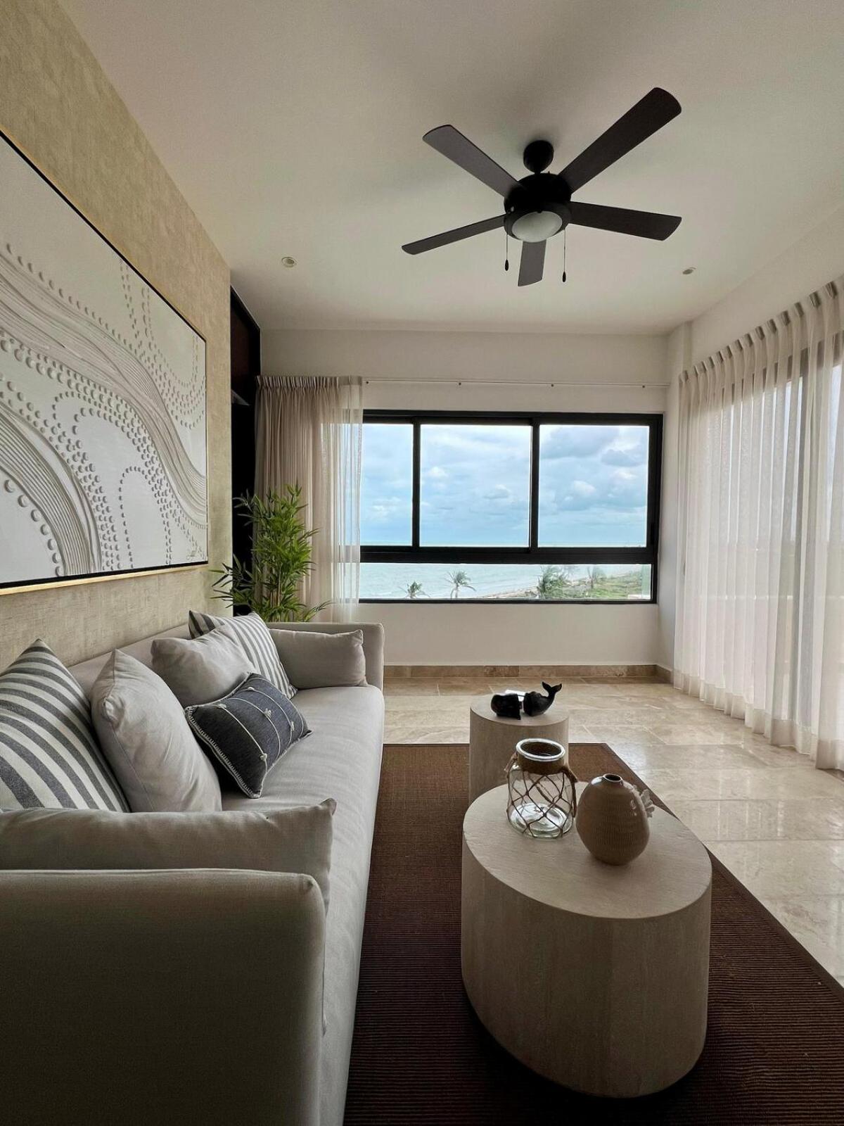 Three-Bedroom Apartment photo 1