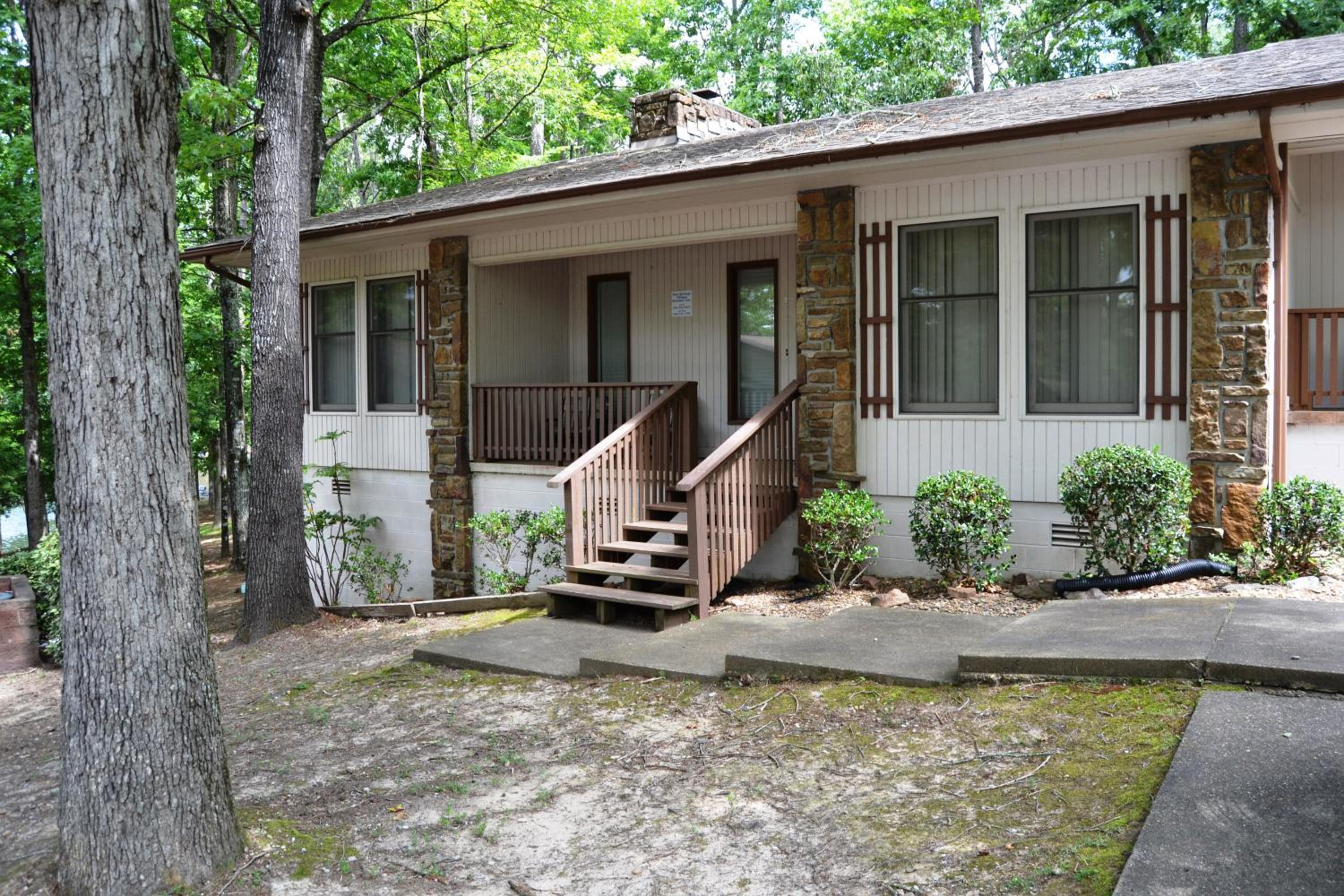 Three-Bedroom Townhouse photo 1