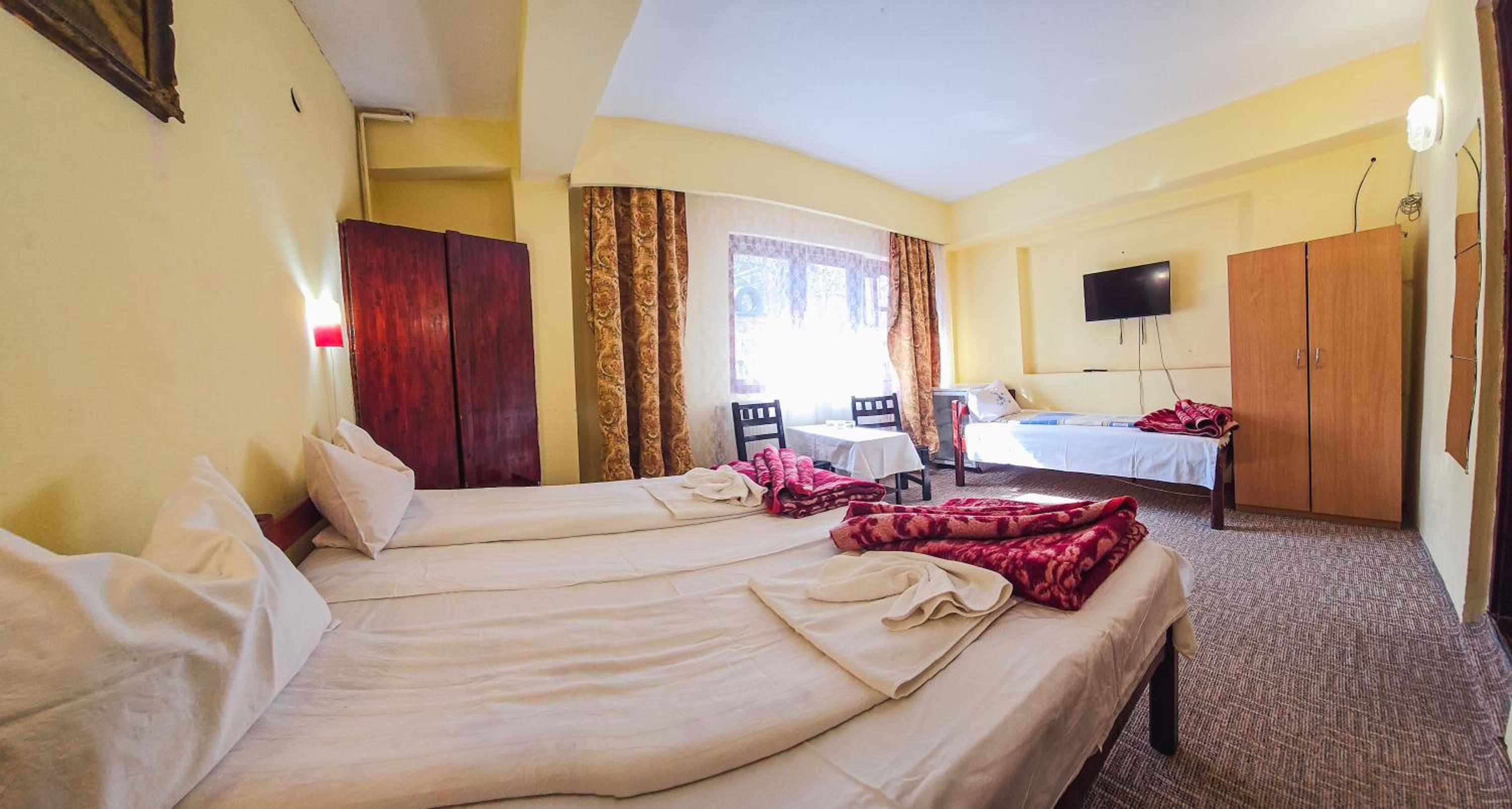 Triple Room with Balcony photo 1
