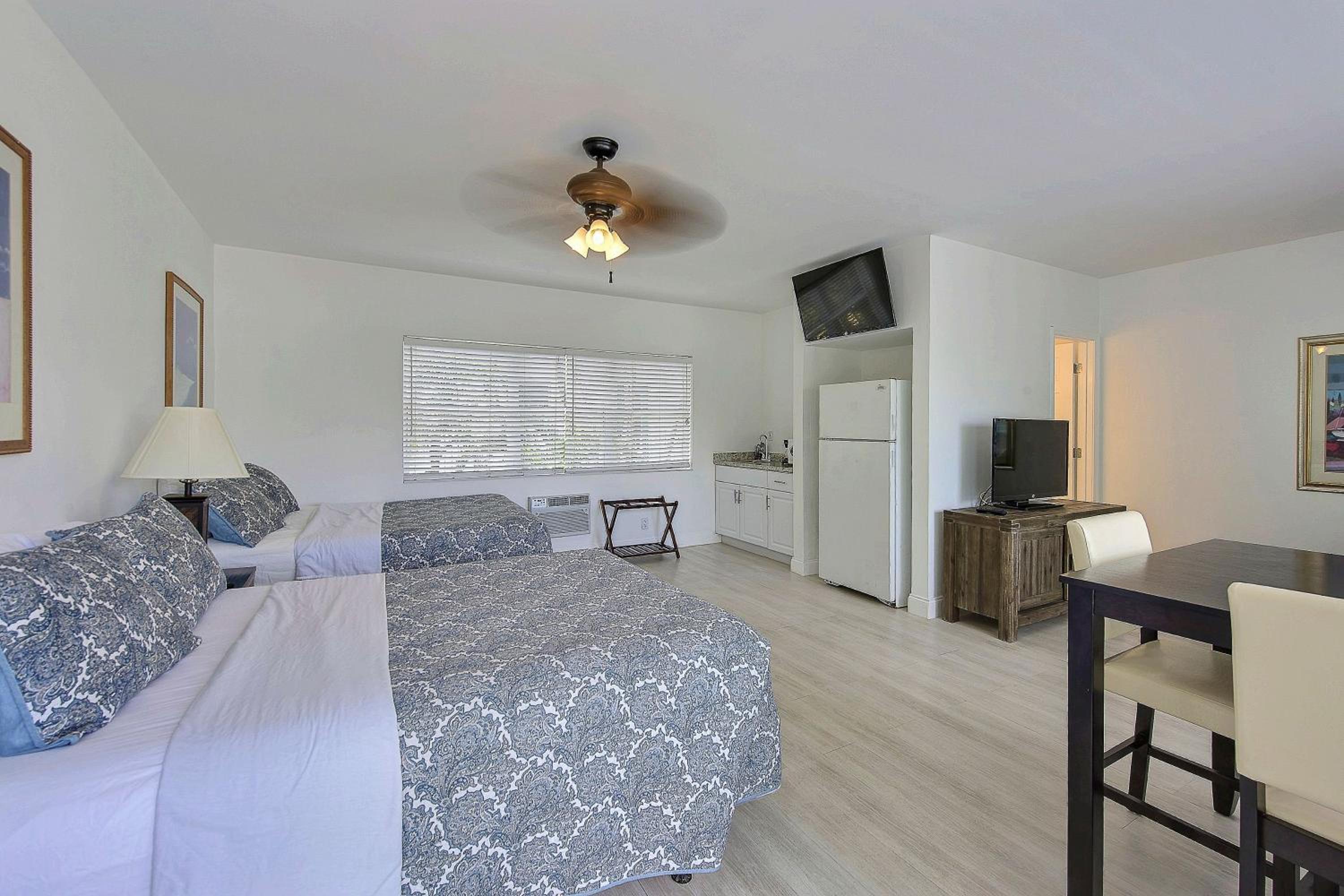 Deluxe Room, 2 Queen Beds