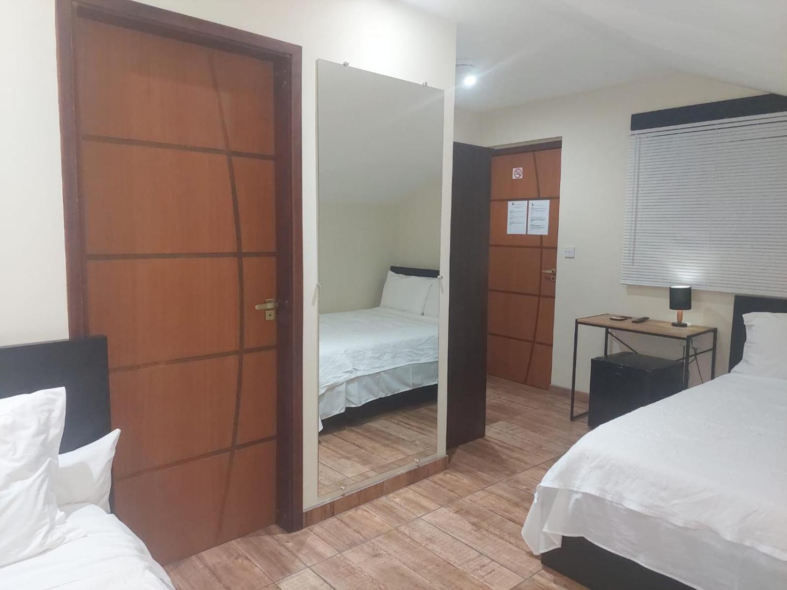 Standard Triple Room photo 3