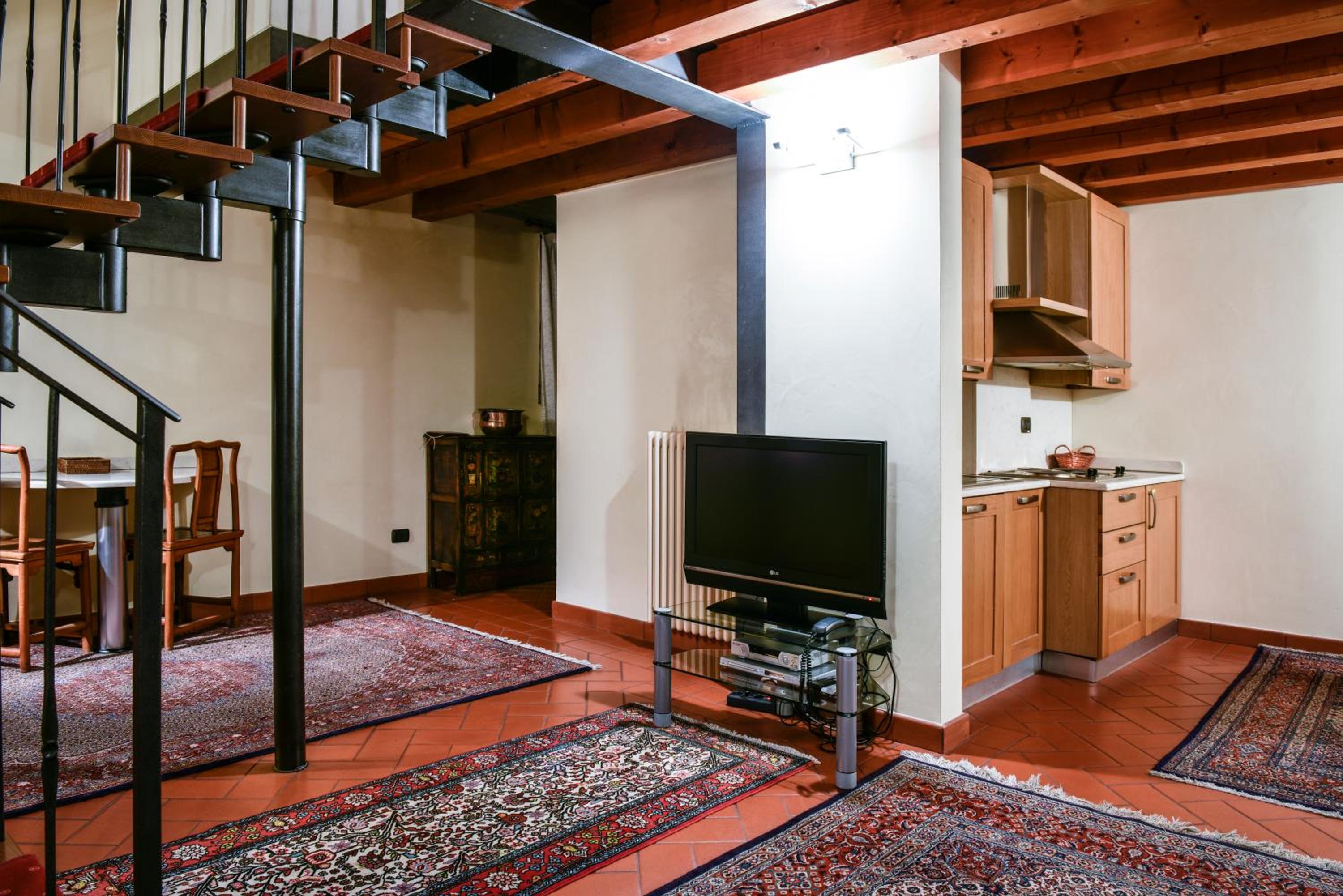 Two-Bedrooms Apartment - Photo 5