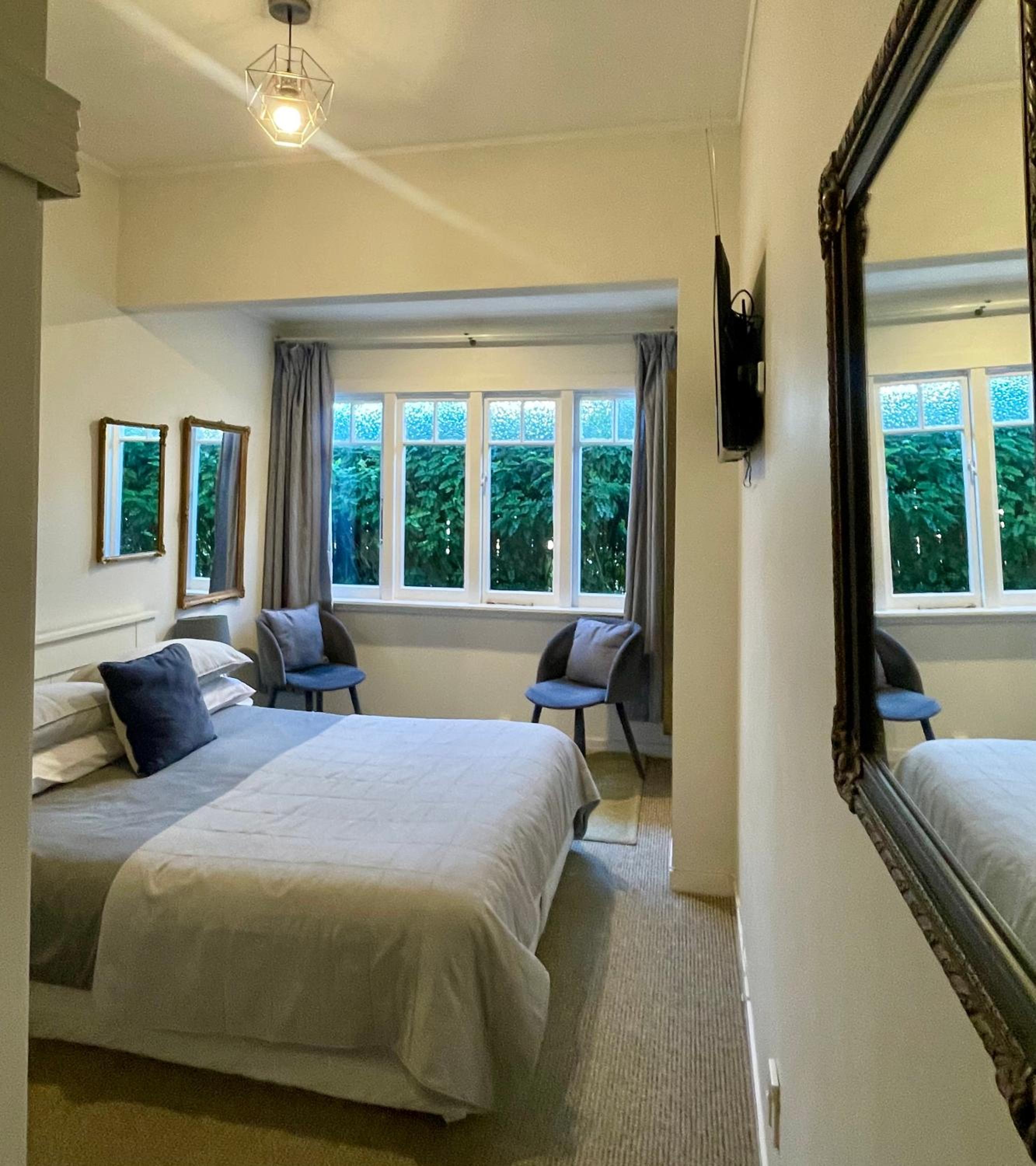 Queen Room - Photo 4