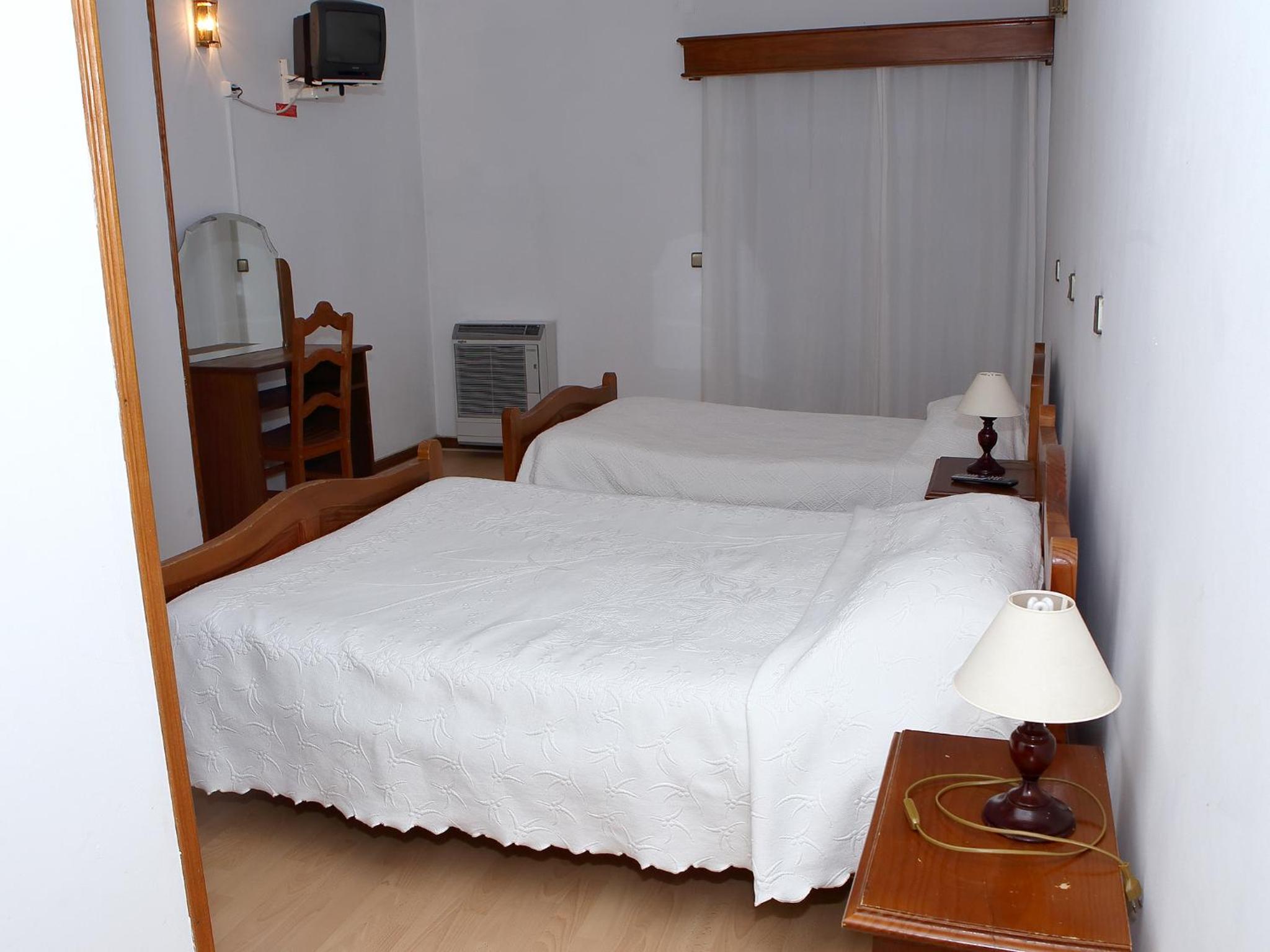 Triple Room - Photo 1