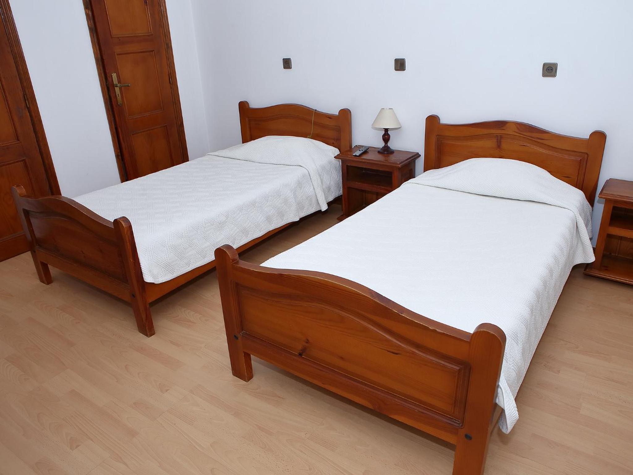 Double or Twin Room - Photo 5