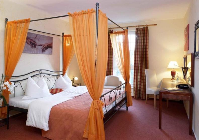Double or Twin Room photo 1