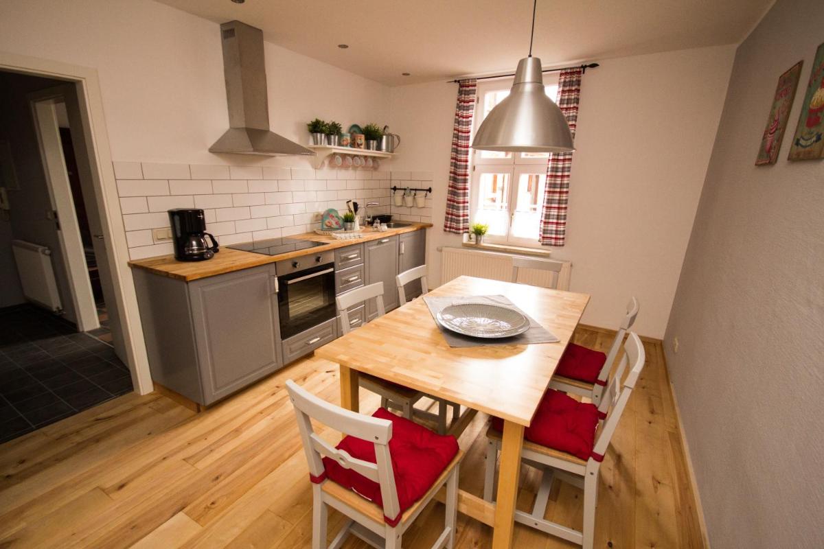 Two-Bedroom Apartment with one bathroom - Photo 9