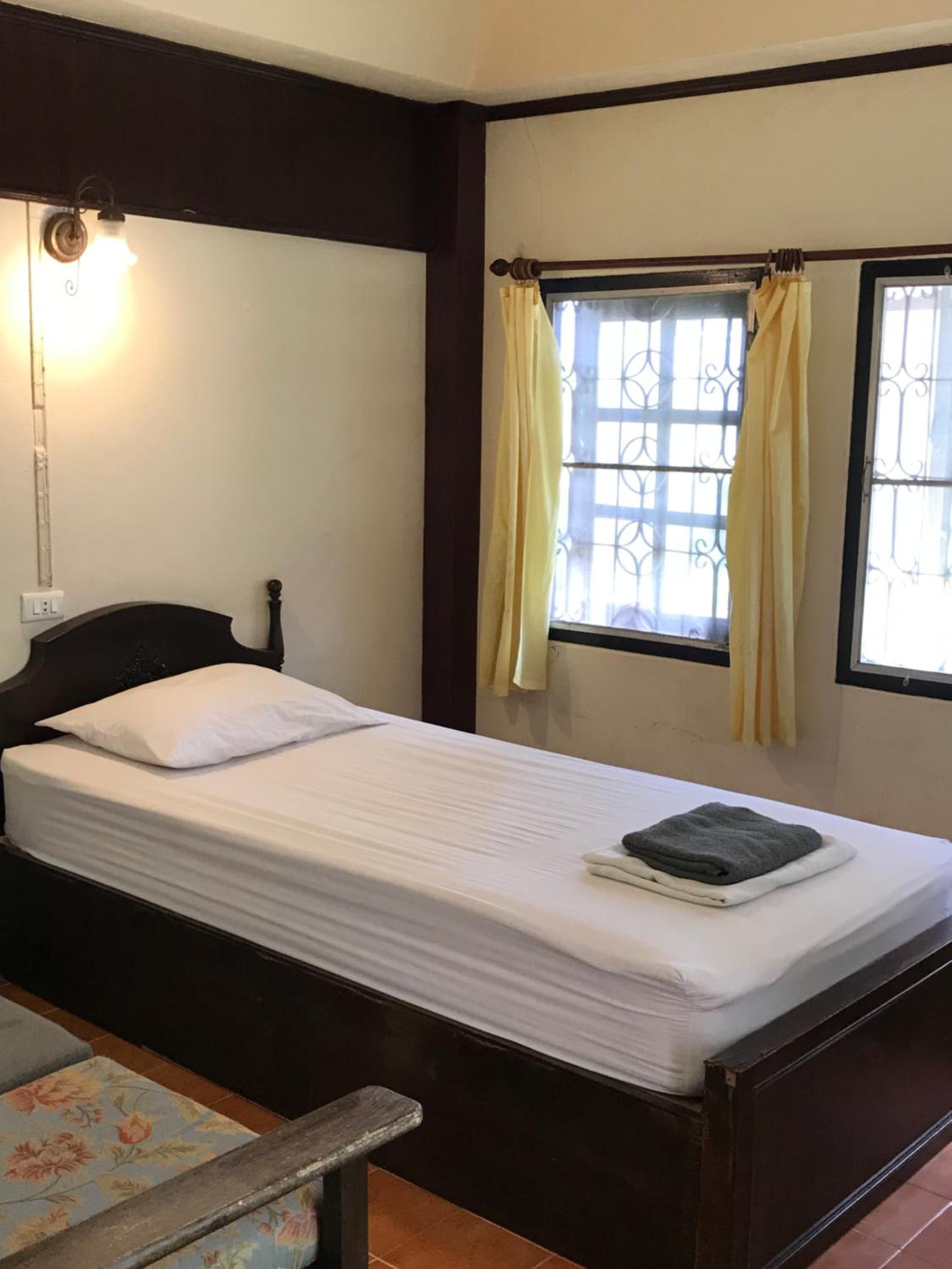 Single Room photo 2