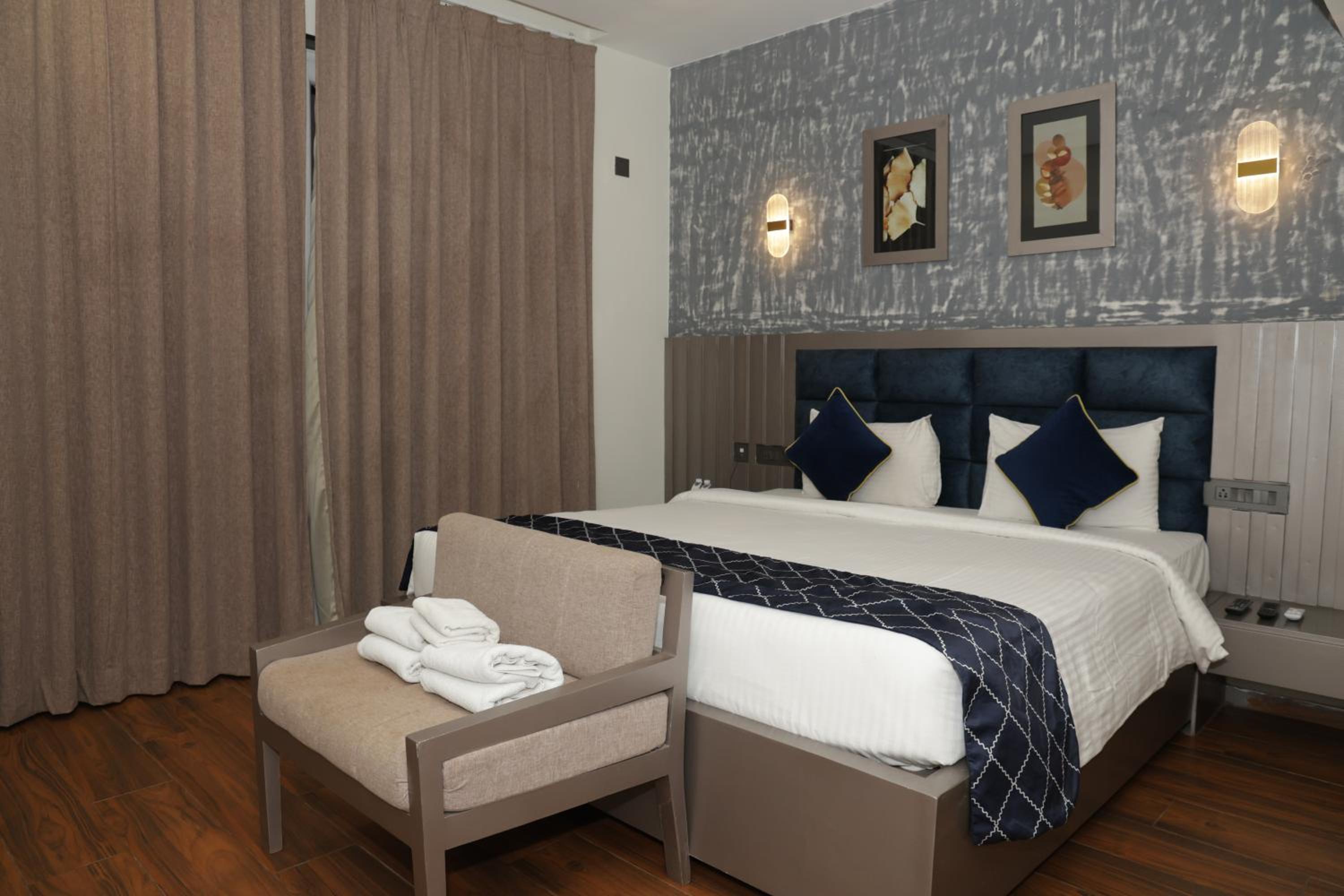 Standard Double Room - Full Day Happy Hours - Photo 3