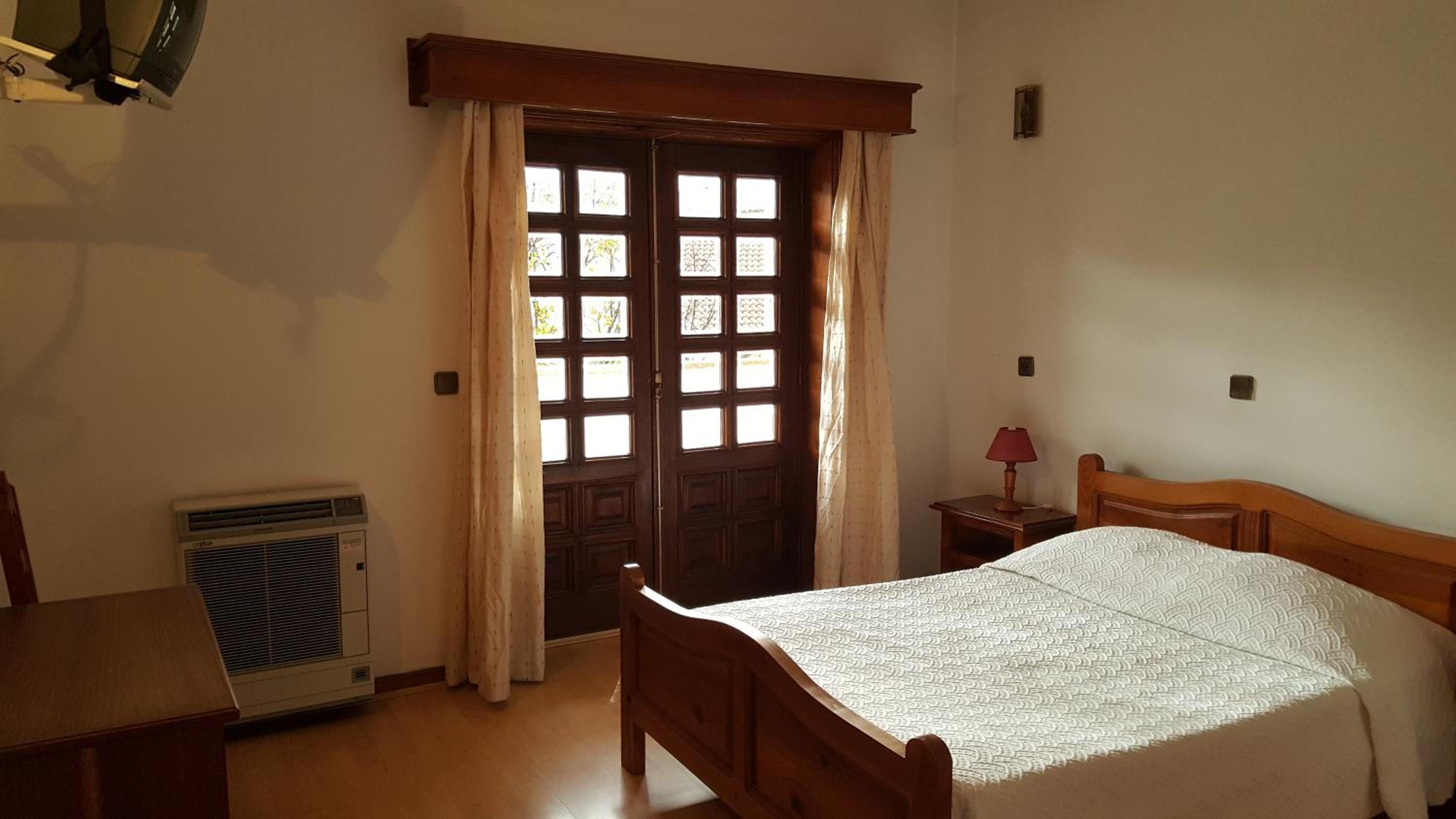 Double Room - Photo 3
