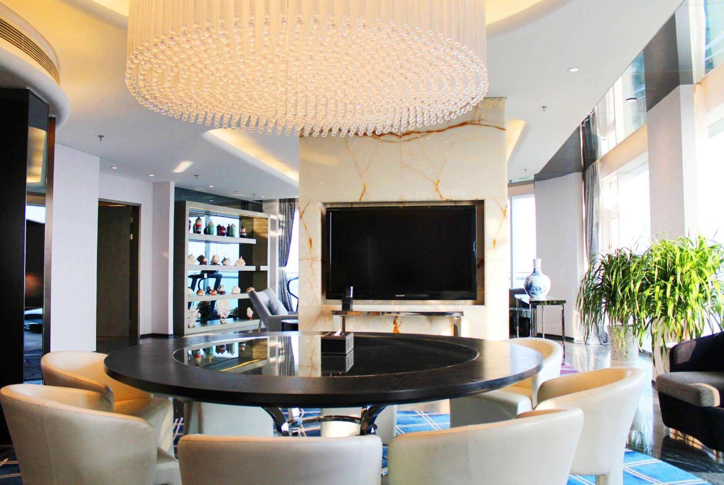 Presidential Suite