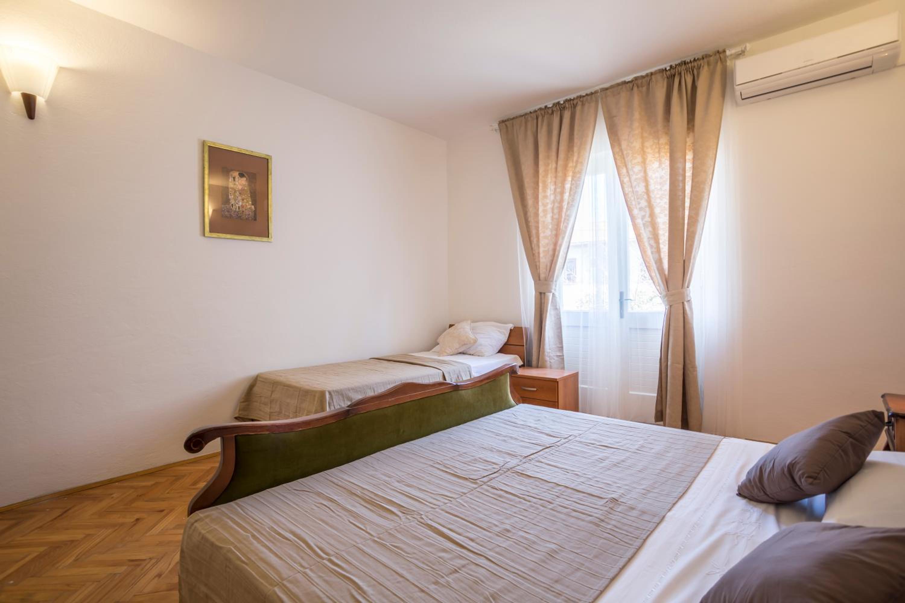 One-Bedroom Apartment with Terrace