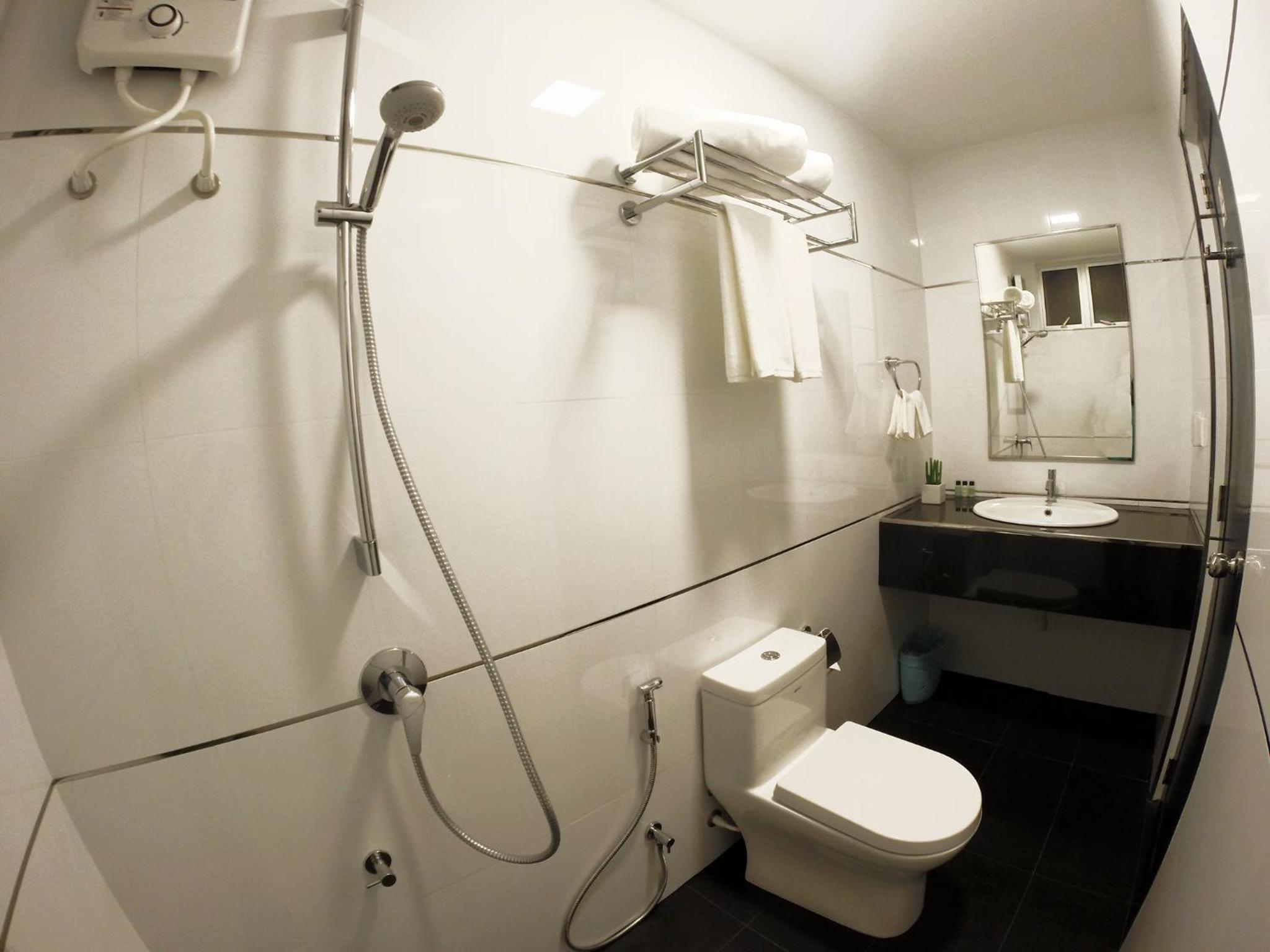 Deluxe Ocean View Room photo 2