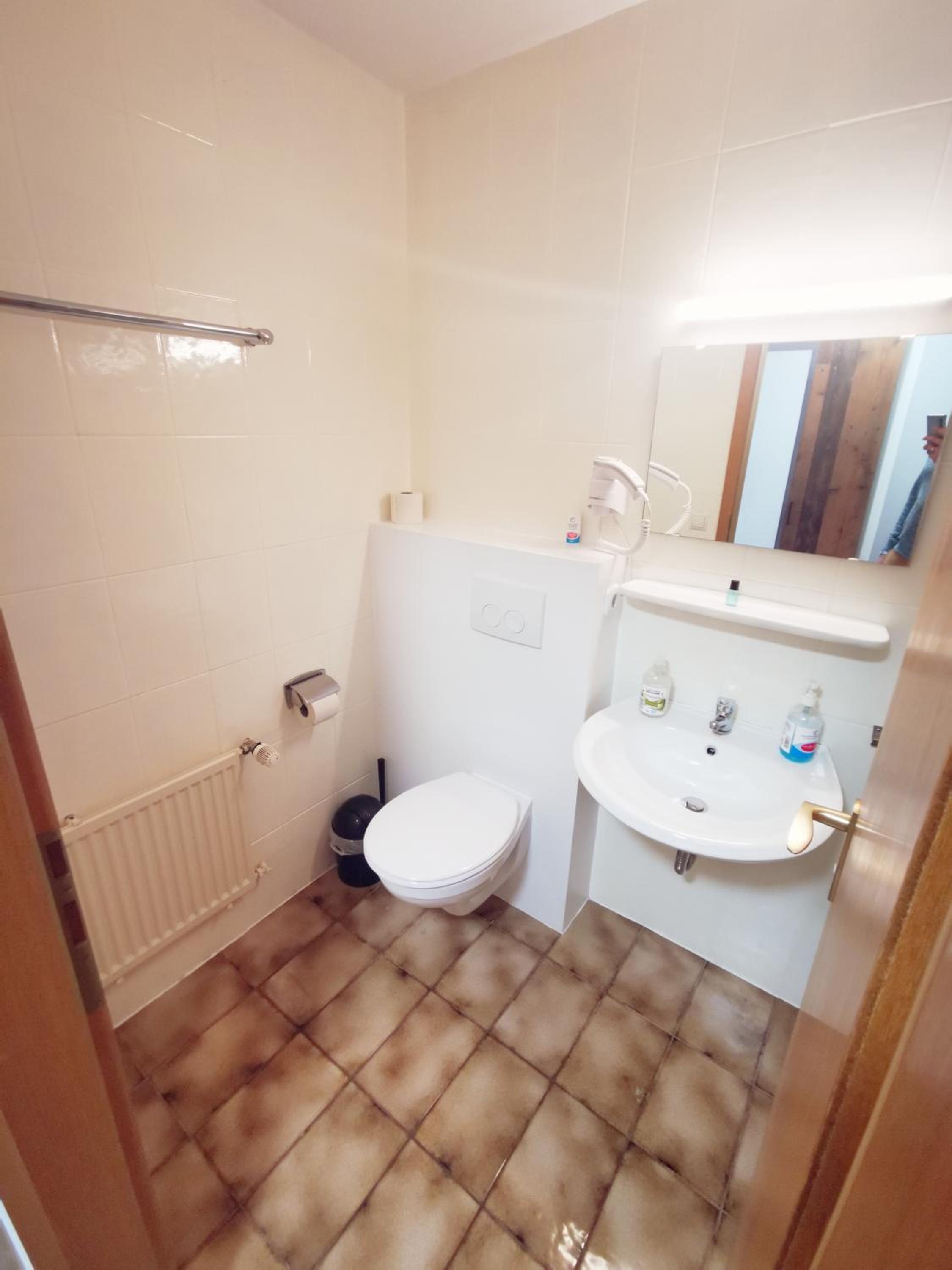Single Room with Balcony photo 2