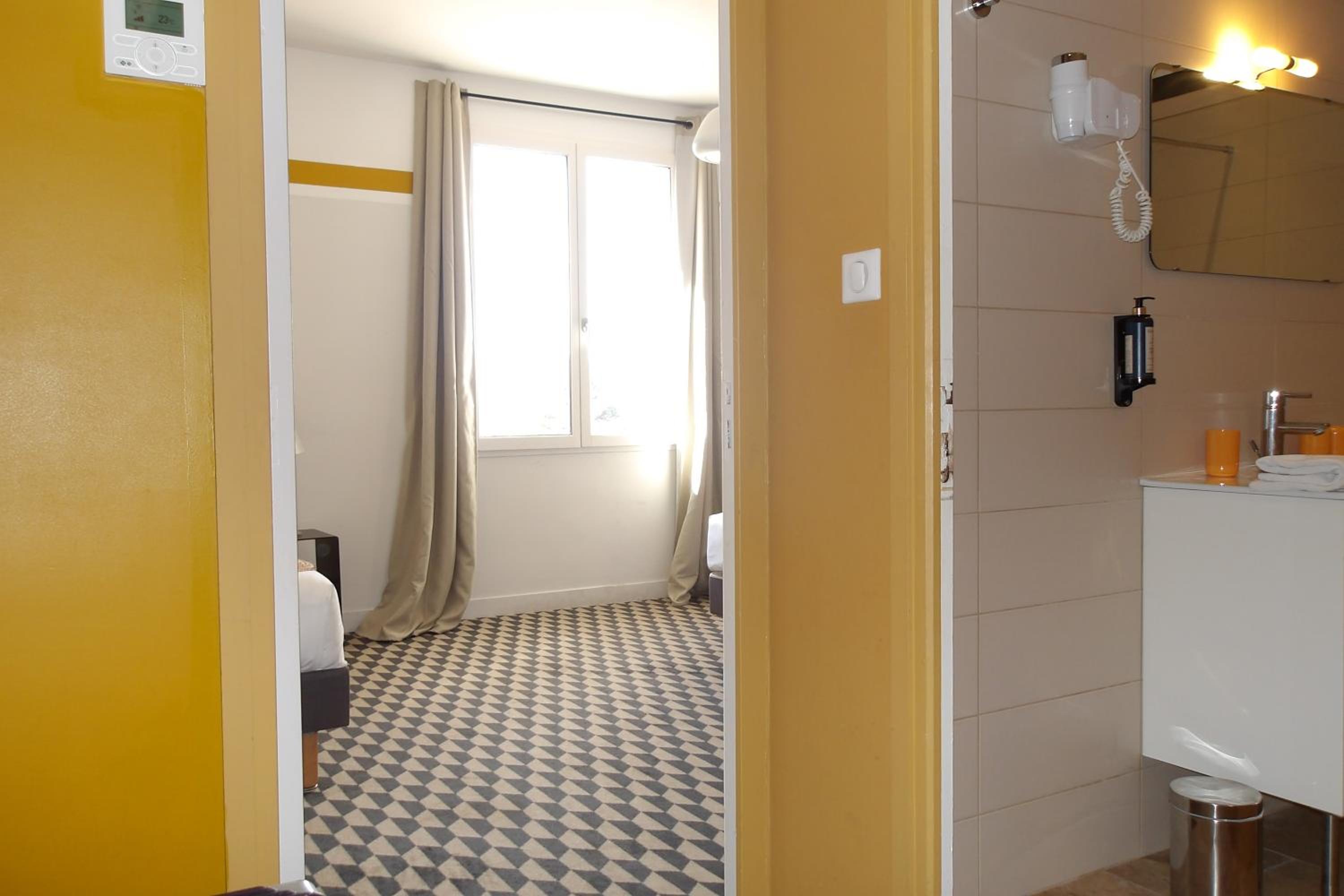 Quadruple Room with View