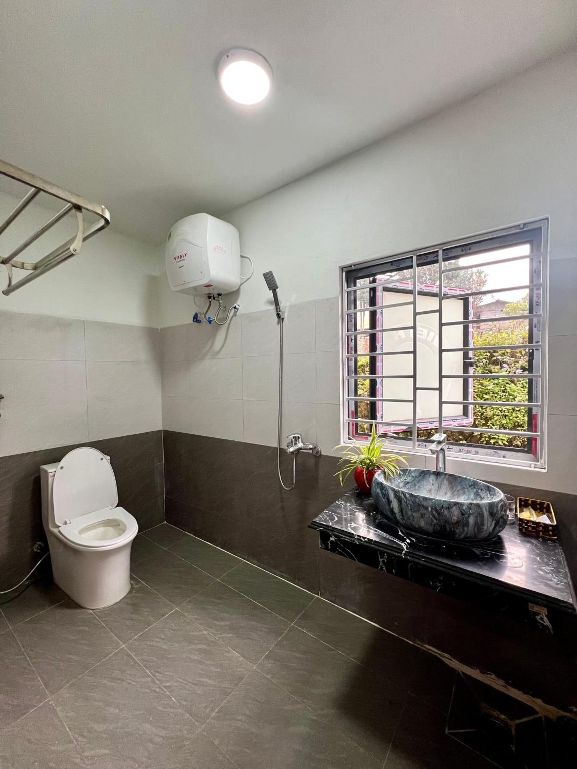 Double Room with Private Bathroom photo 2