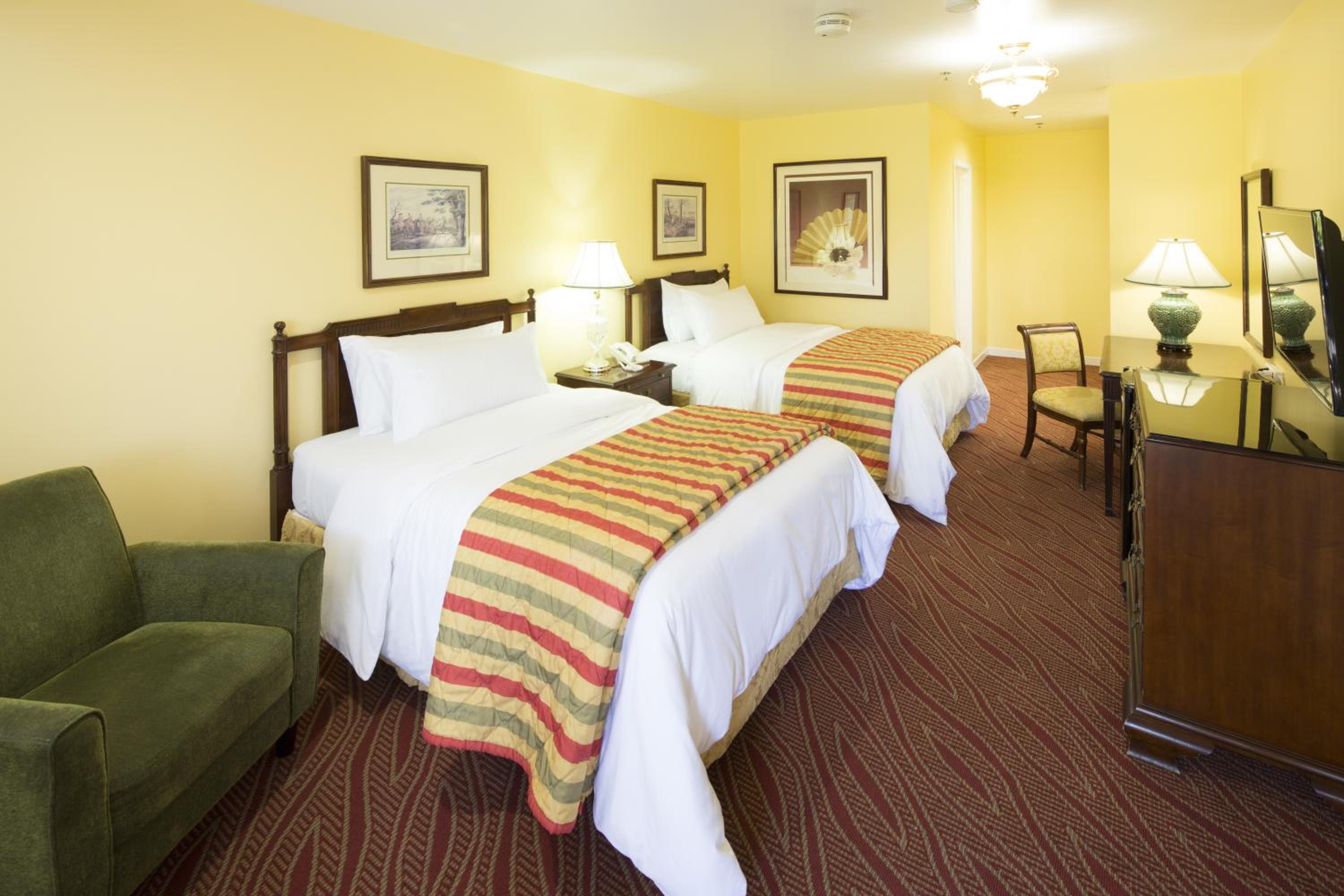 Double Room with Two Double Beds photo 1