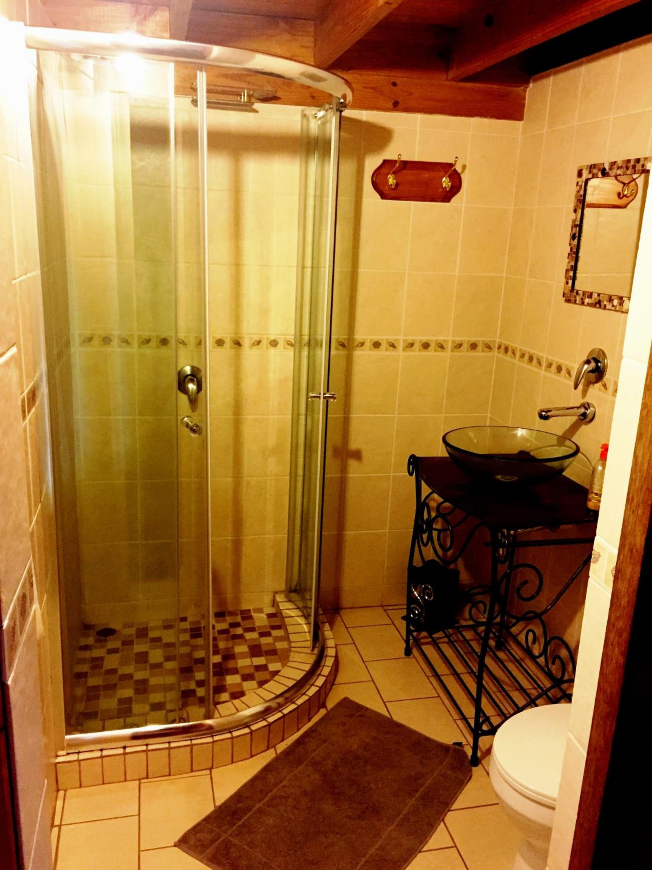 Twin Room - Photo 4
