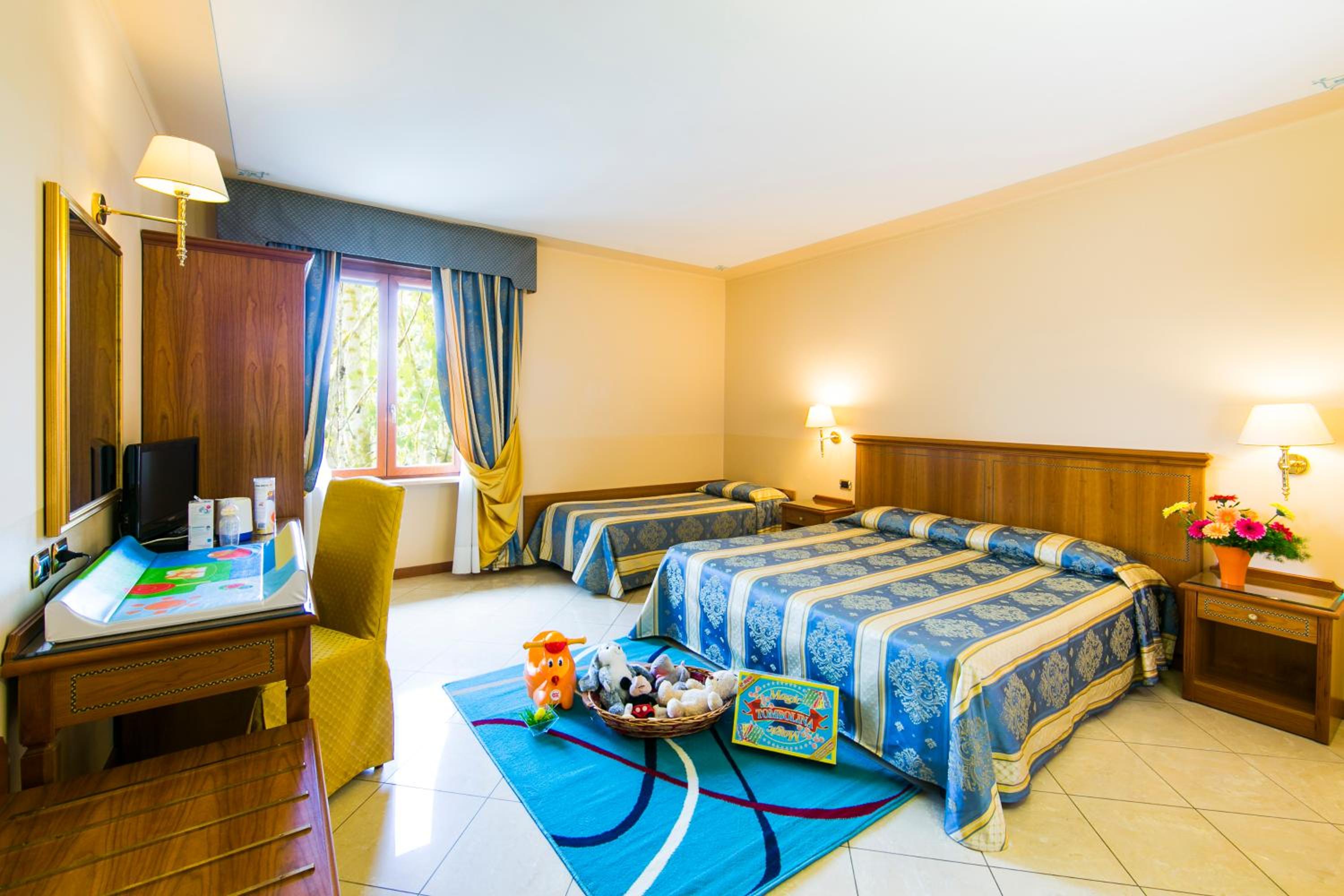 Triple Room - Photo 2