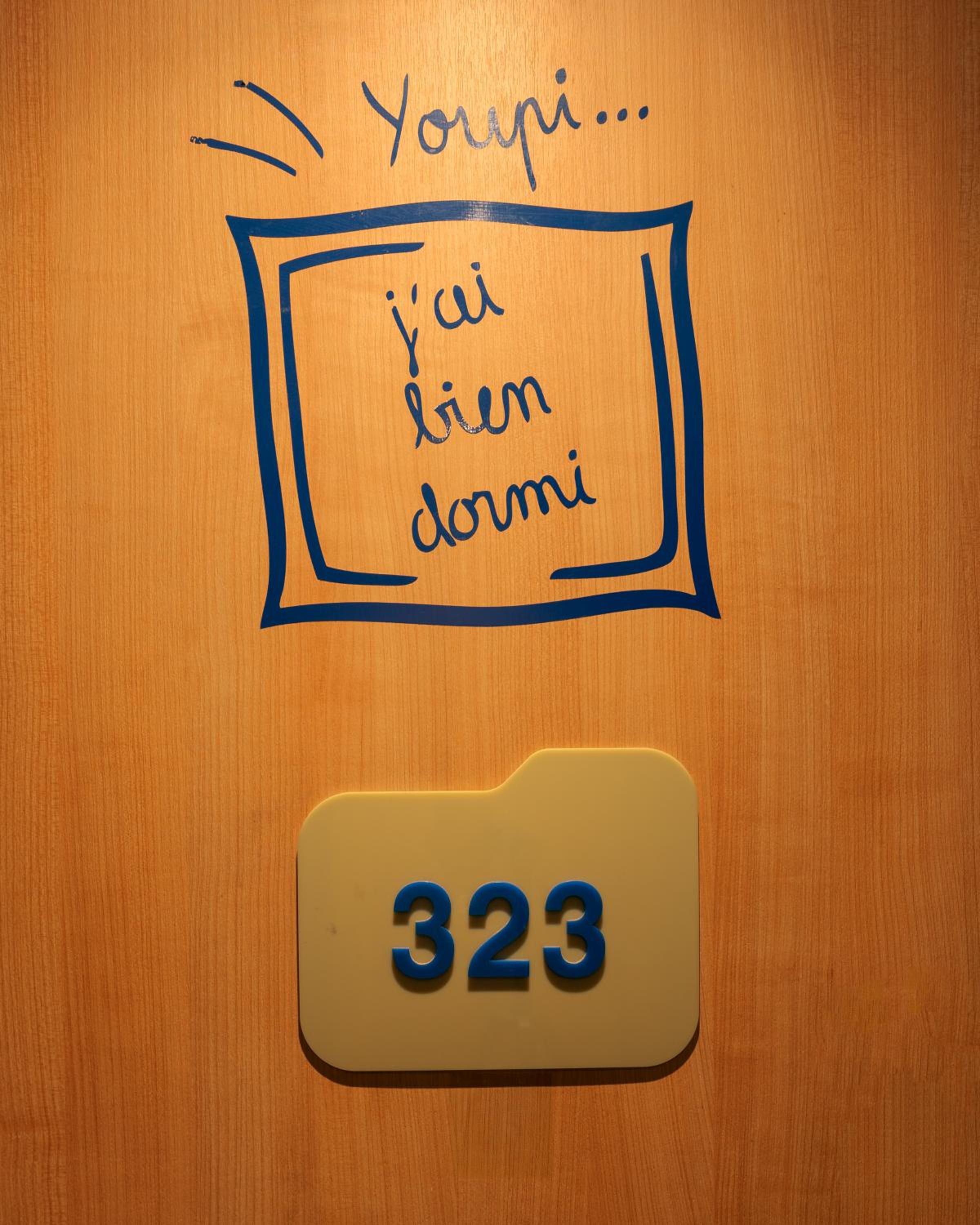Standard Twin Room photo 2