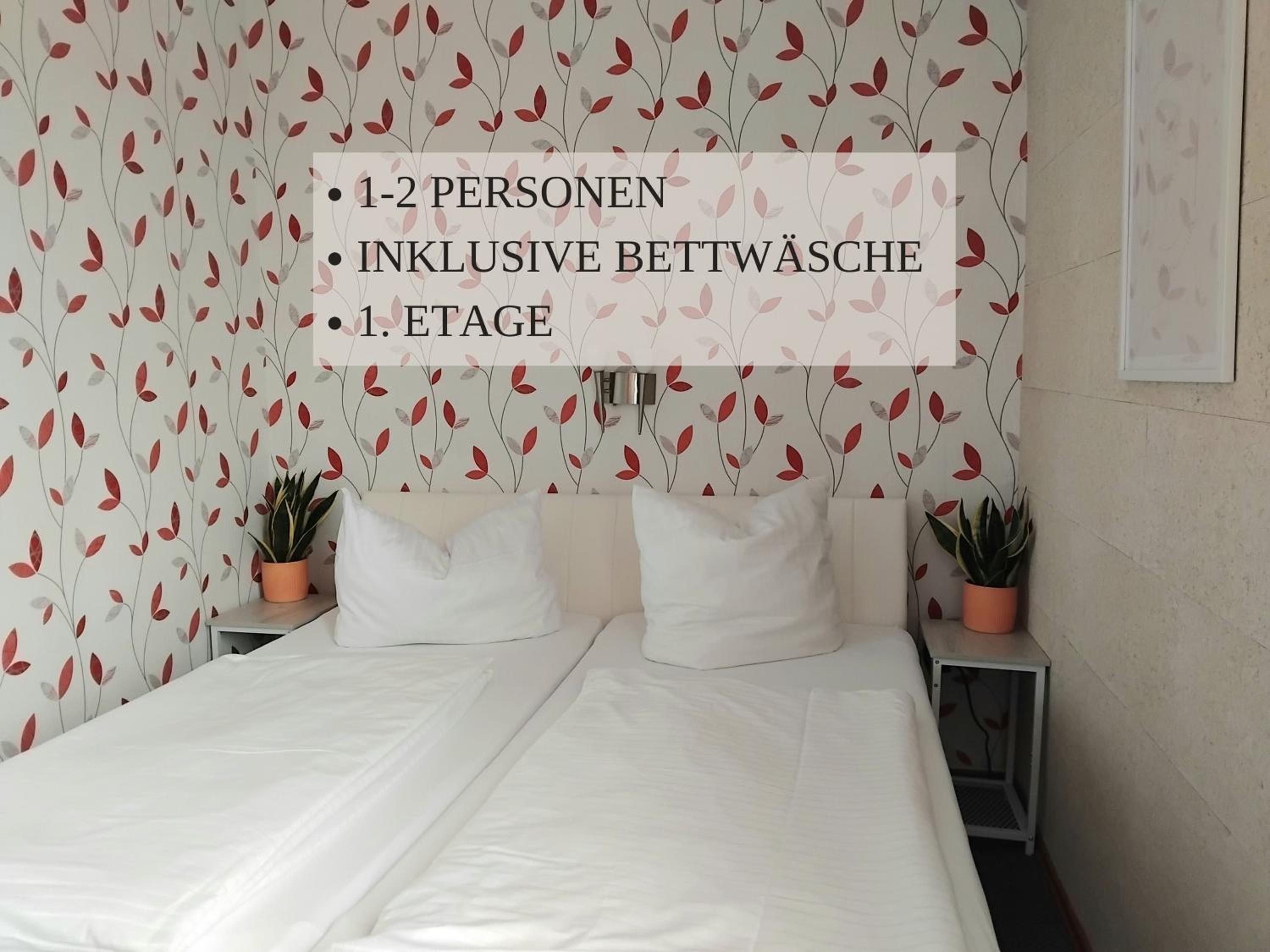One-Bedroom Apartment - Non-Smoking photo 2