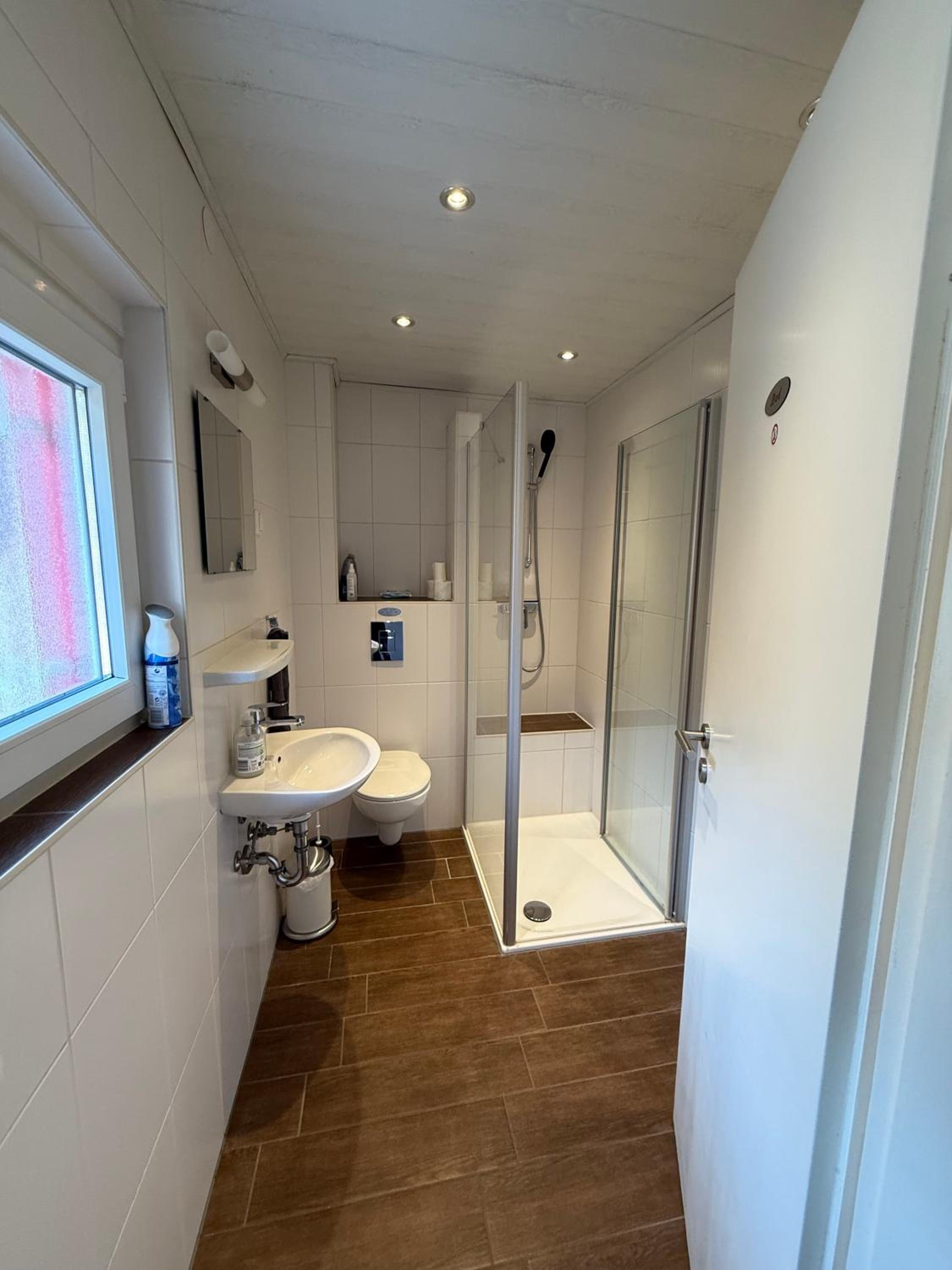 Double Room with Shared Bathroom photo 1