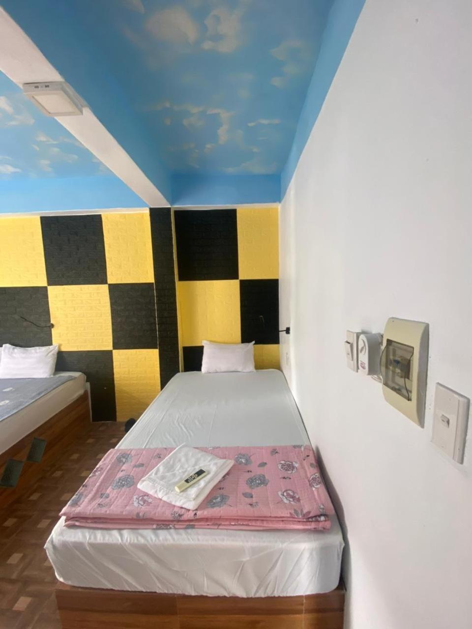 Triple Room with Private Bathroom photo 3