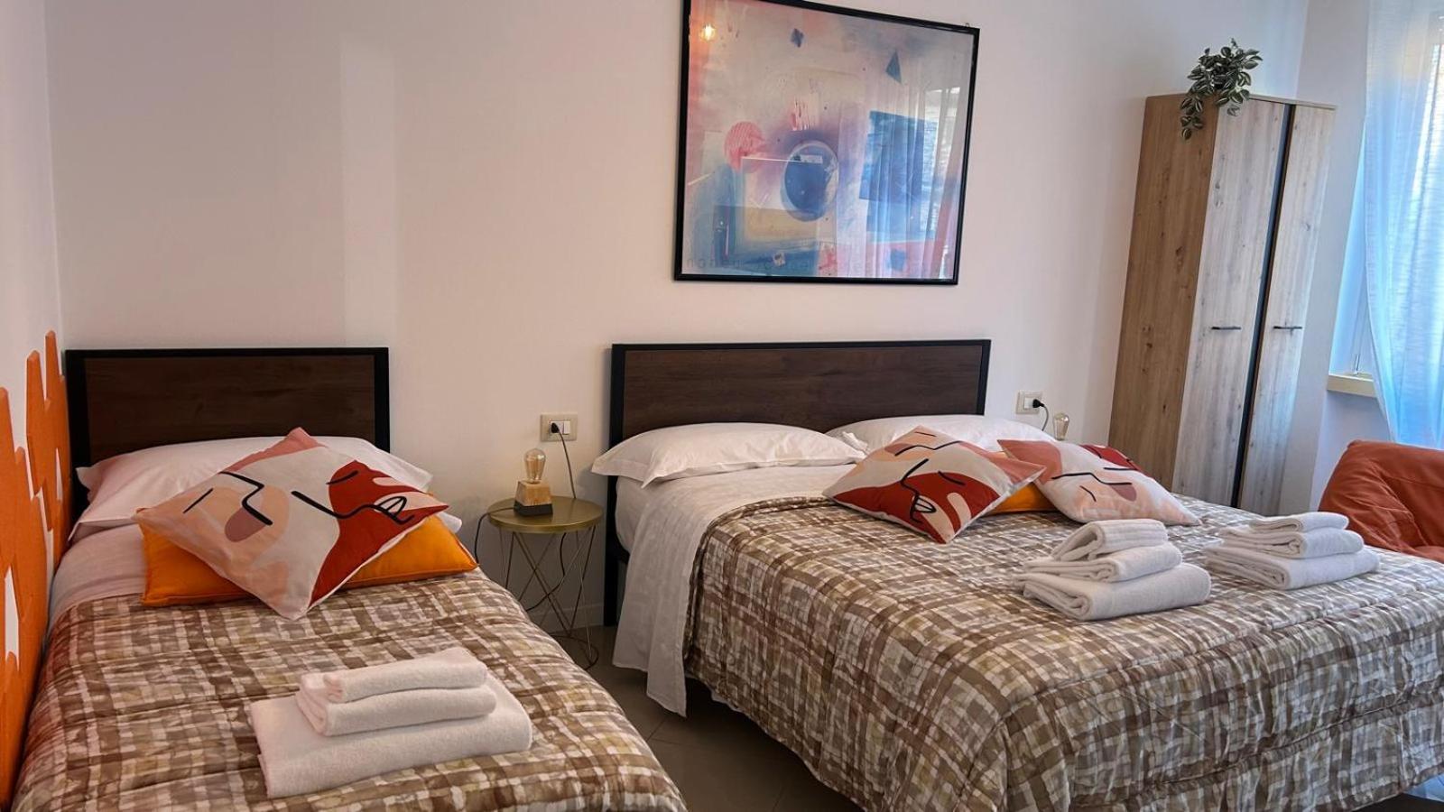 Triple Room with Shared Bathroom photo 1