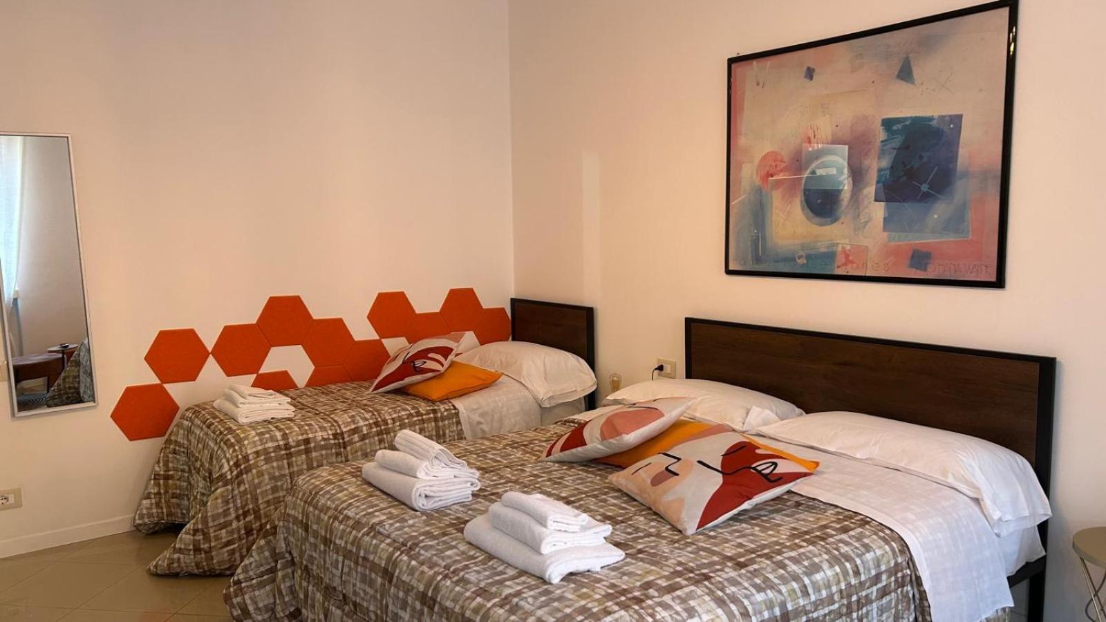 Triple Room with Shared Bathroom photo 3