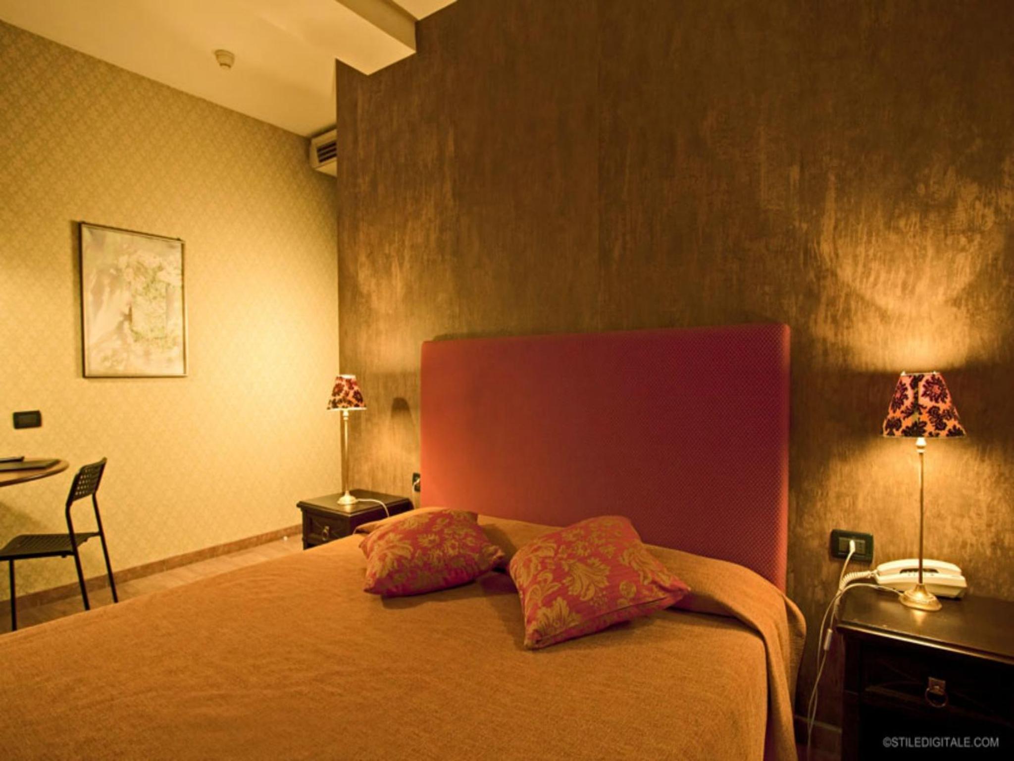 Superior Double or Twin Room - Photo 20