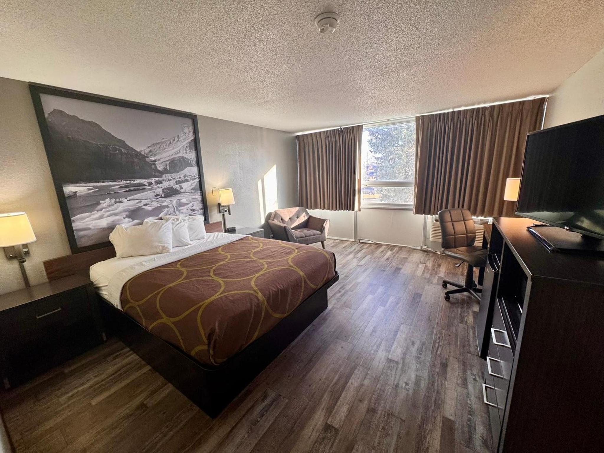 King Room - Non-Smoking