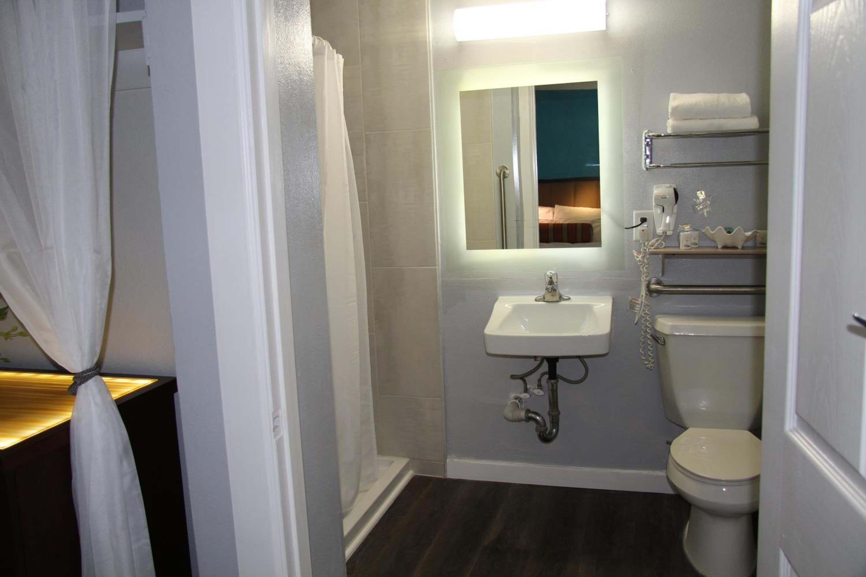 Naval Suites by FairBridge, Billede 2