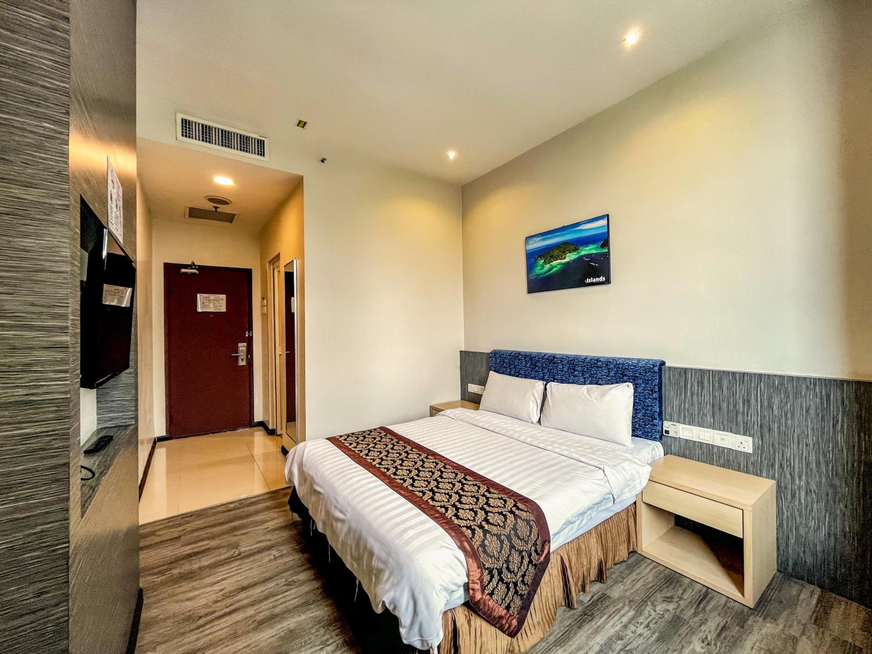 Deluxe Room  - Photo 3