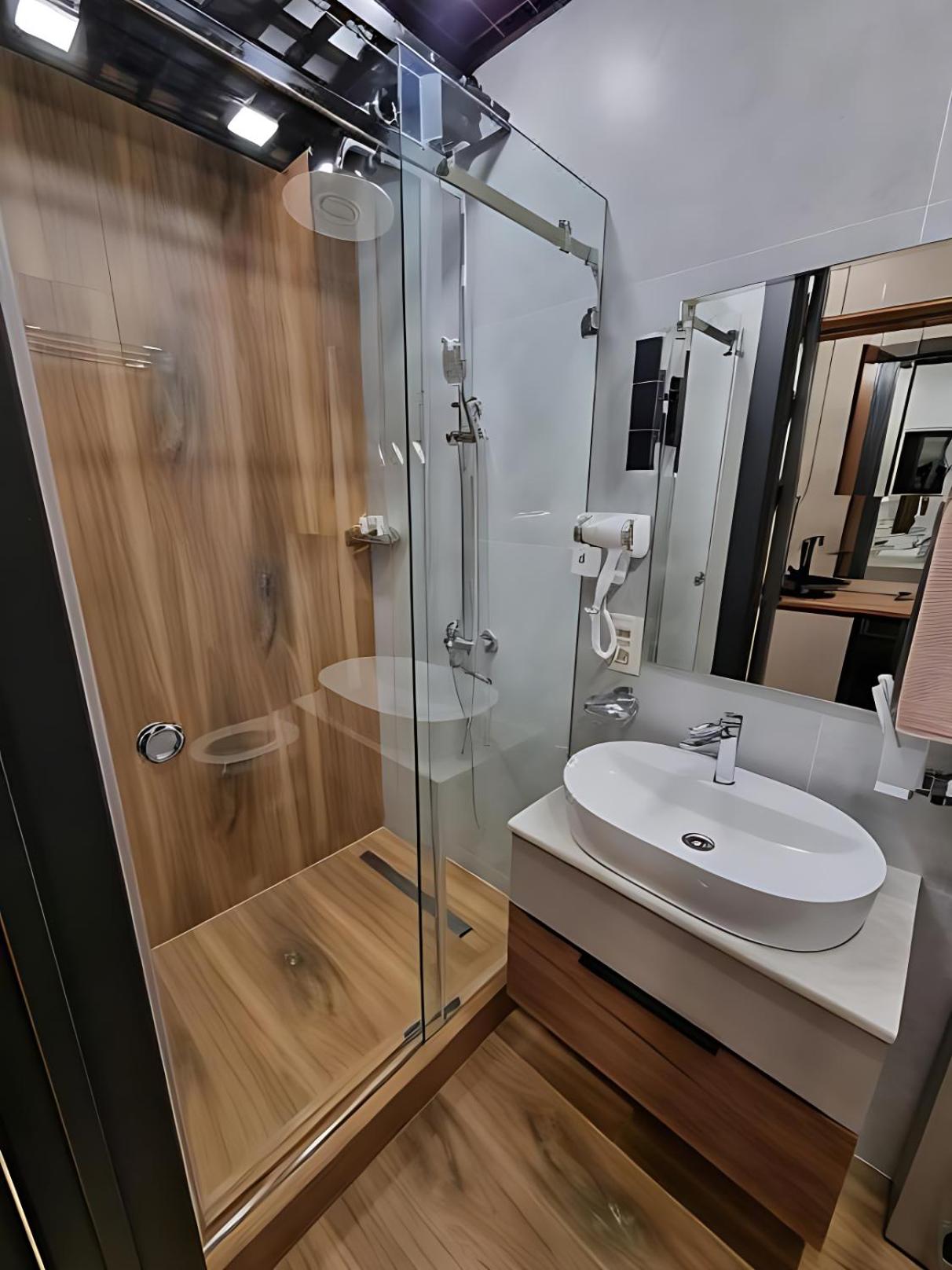 Triple Room - Photo 2