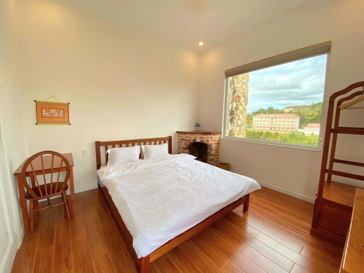 Villa with Garden View photo 3