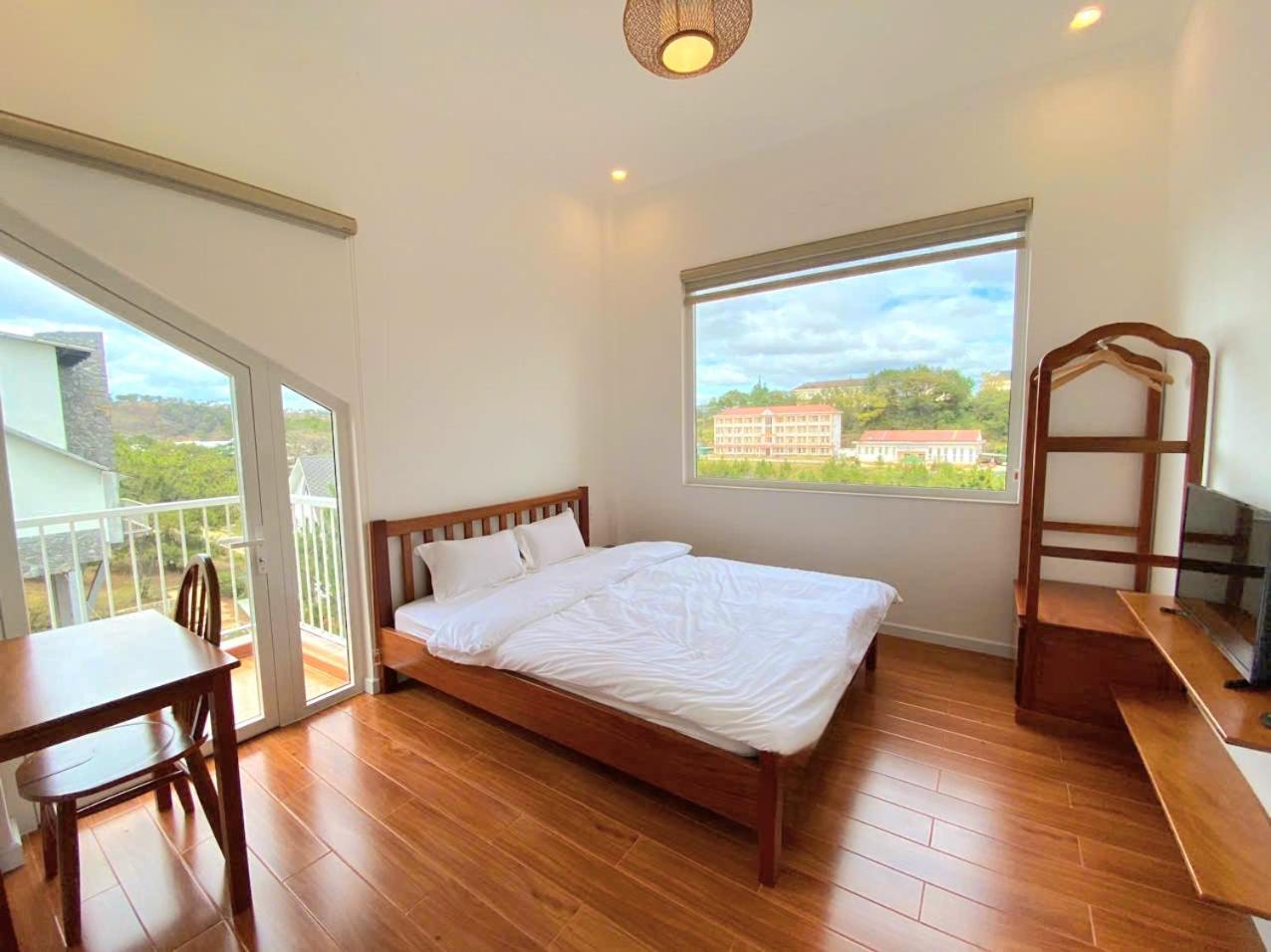 Villa with Garden View photo 2