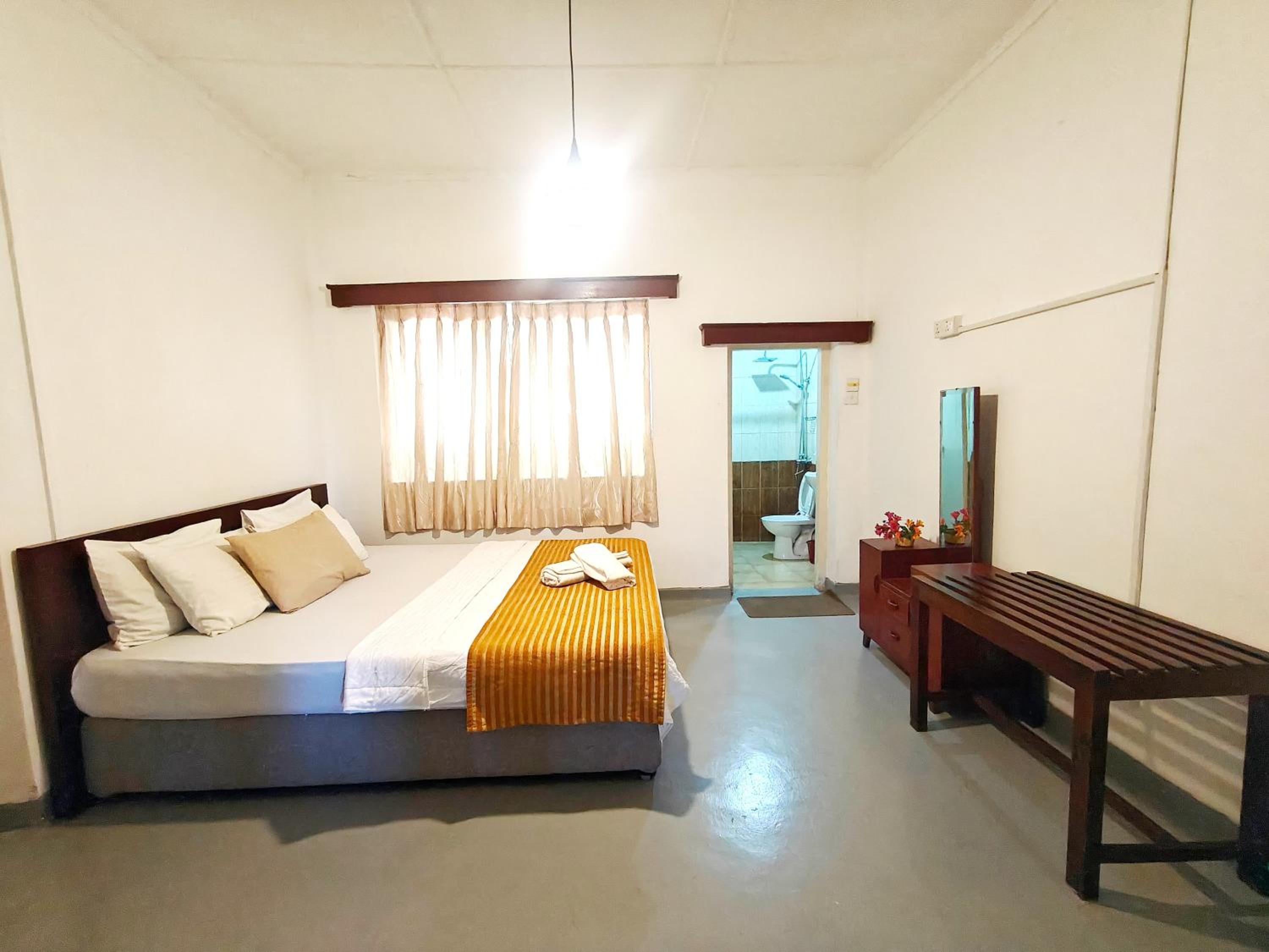 Deluxe Double Room photo 2
