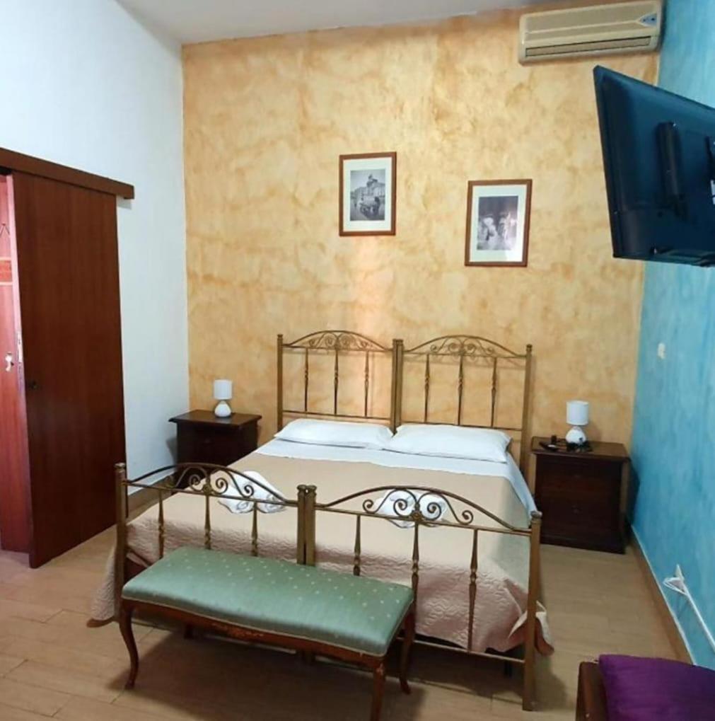 Two-Room Apartment - Photo 4