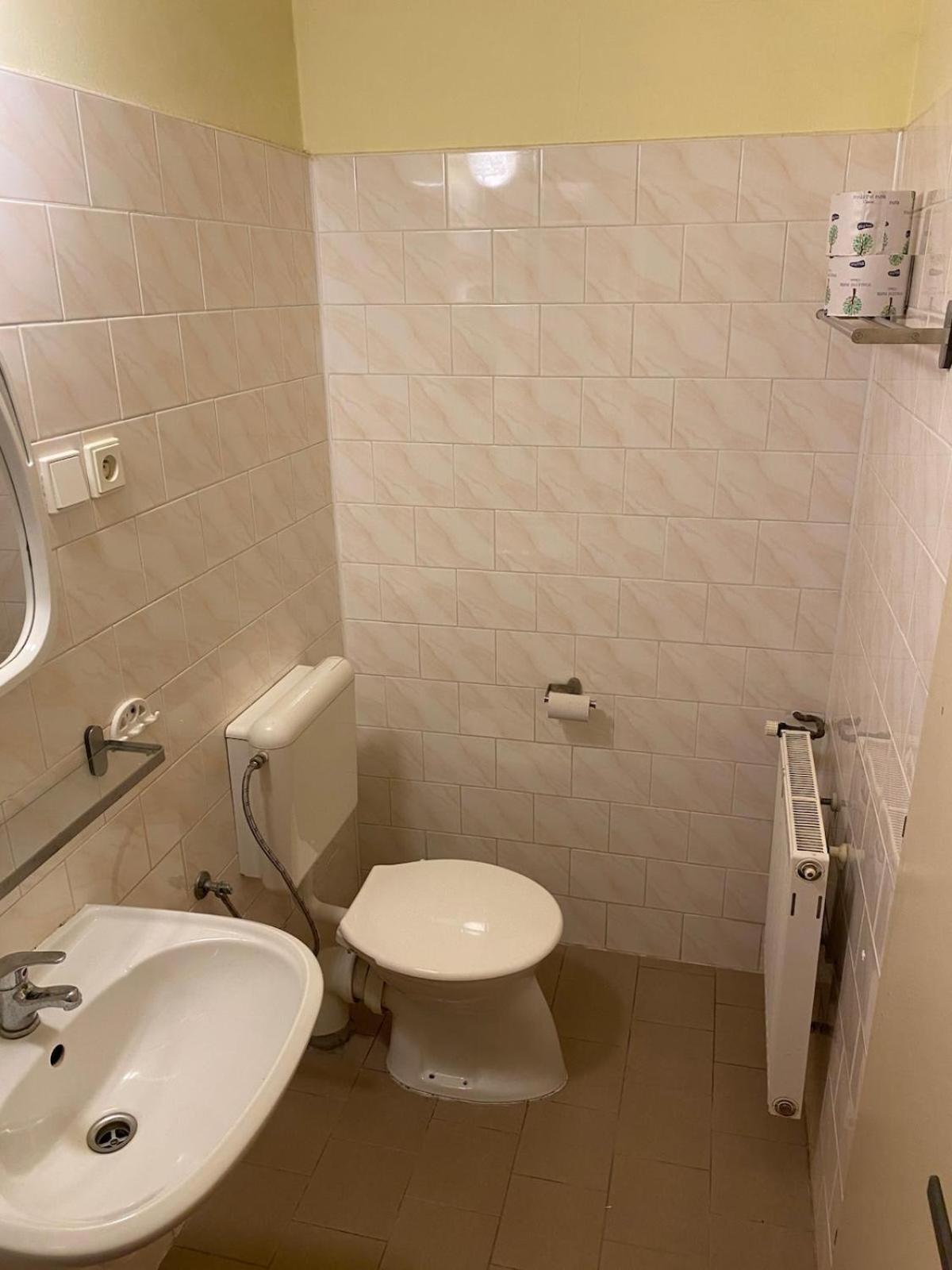 Quadruple Room with Shared Bathroom