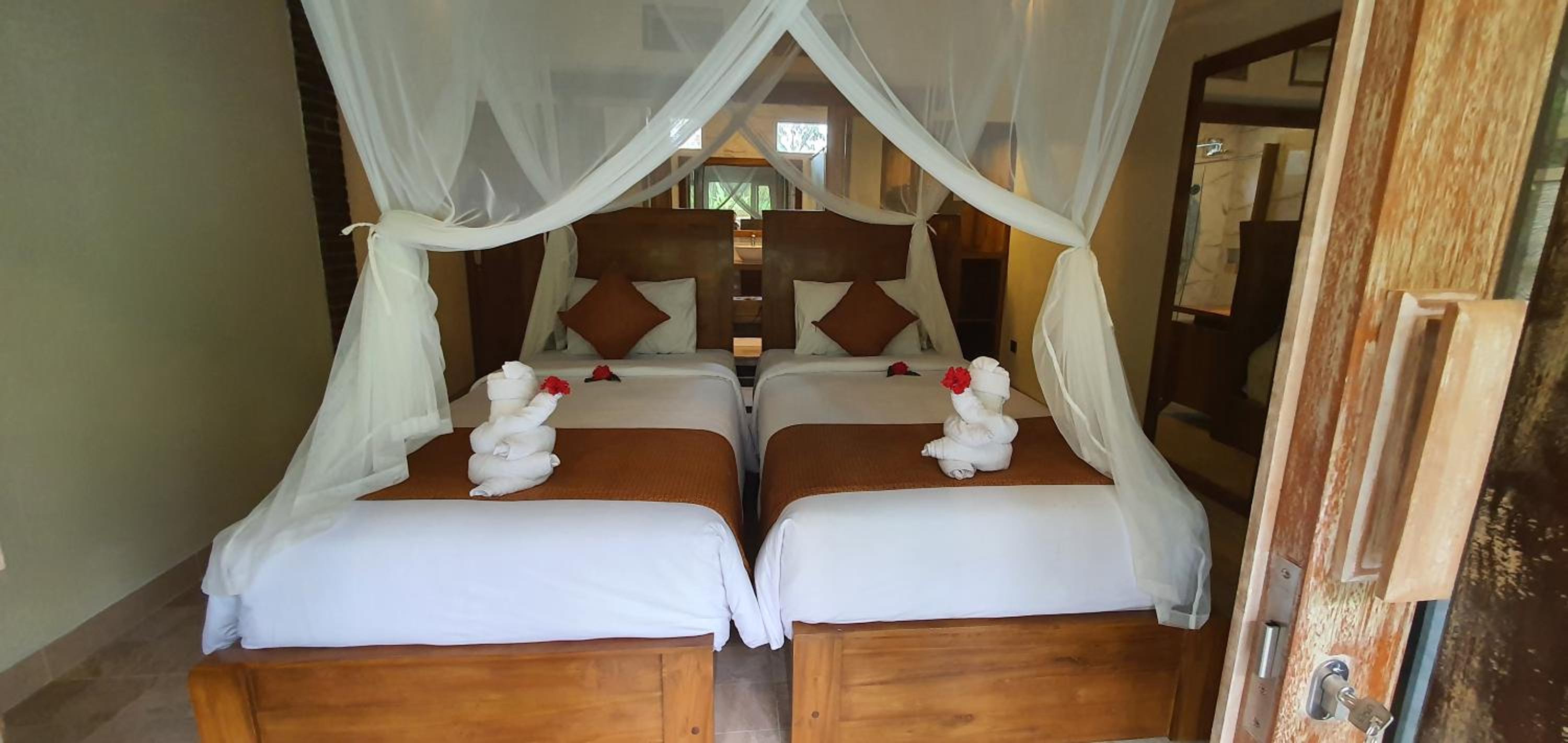 Two-Bedroom Villa - Photo 26