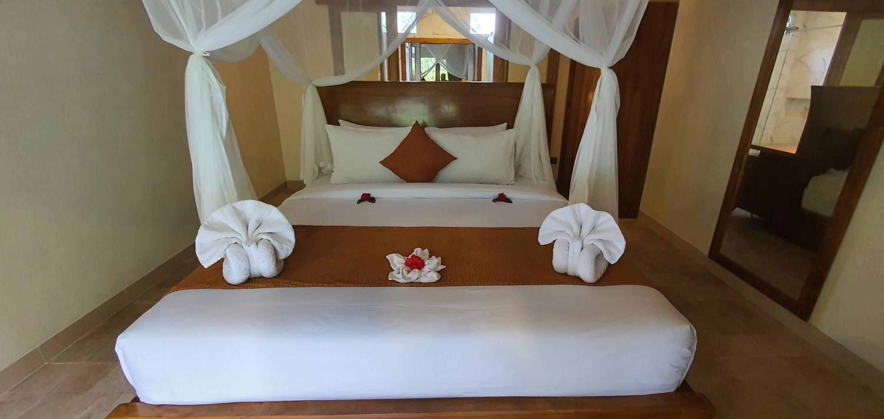 Two-Bedroom Villa - Photo 29