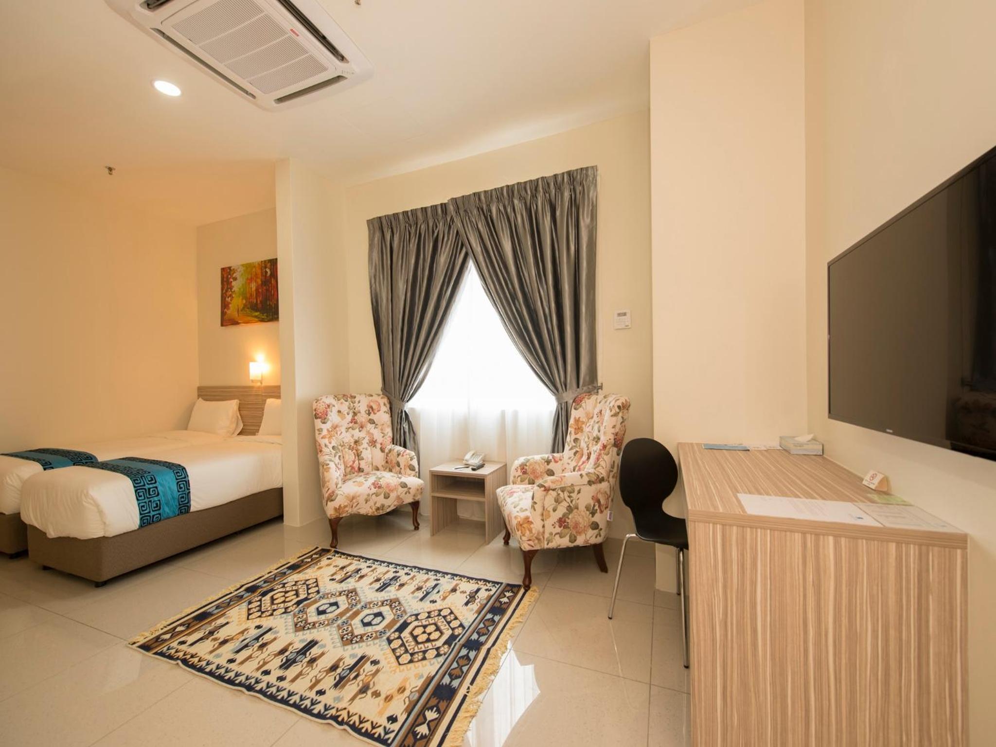Deluxe Quadruple Room photo 3