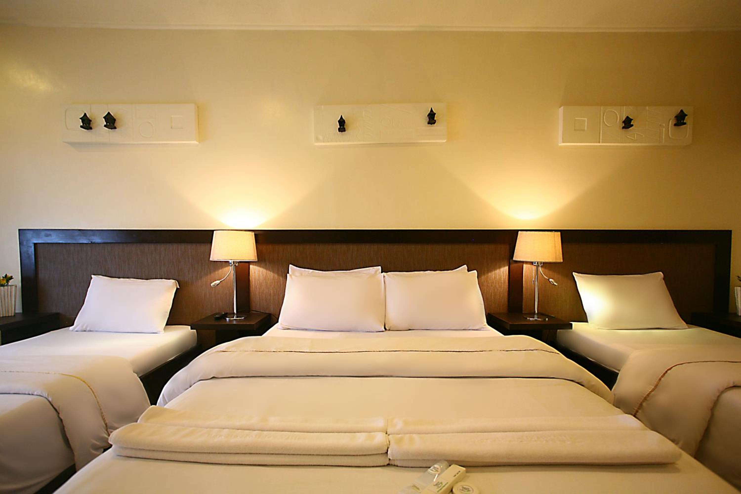 Deluxe Quadruple Room photo 3