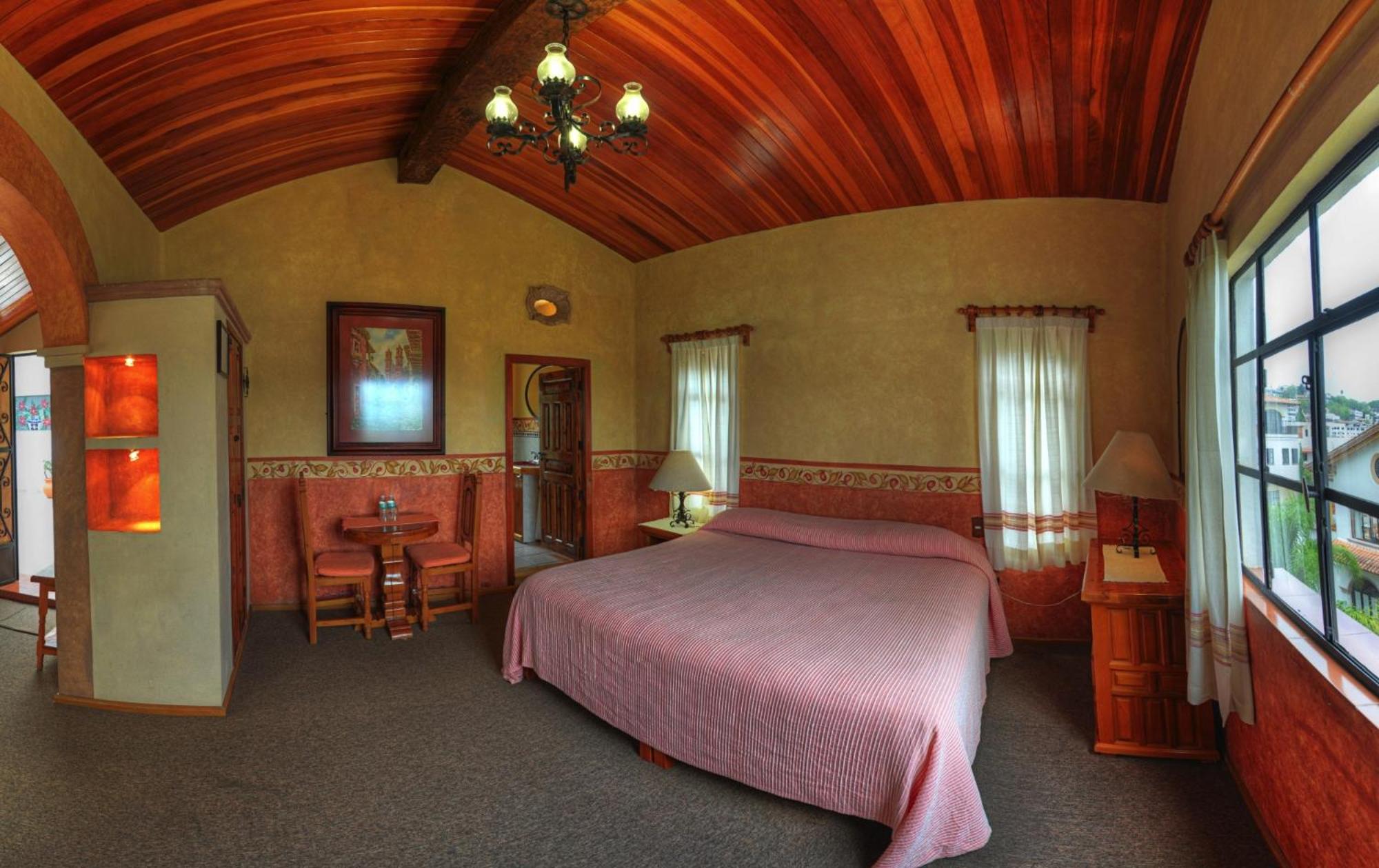 Standard Suite photo 2