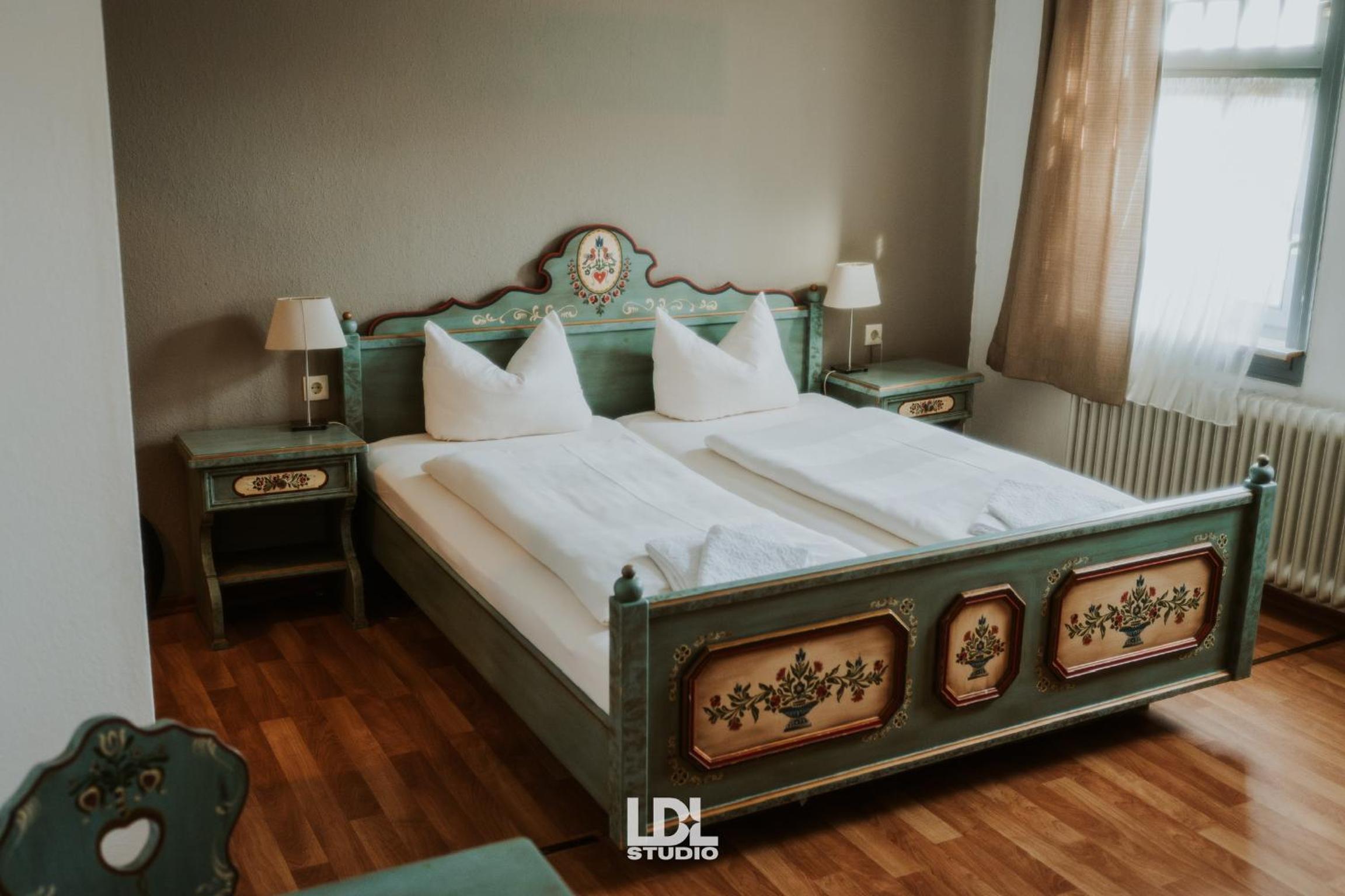 Double Room - Photo 2