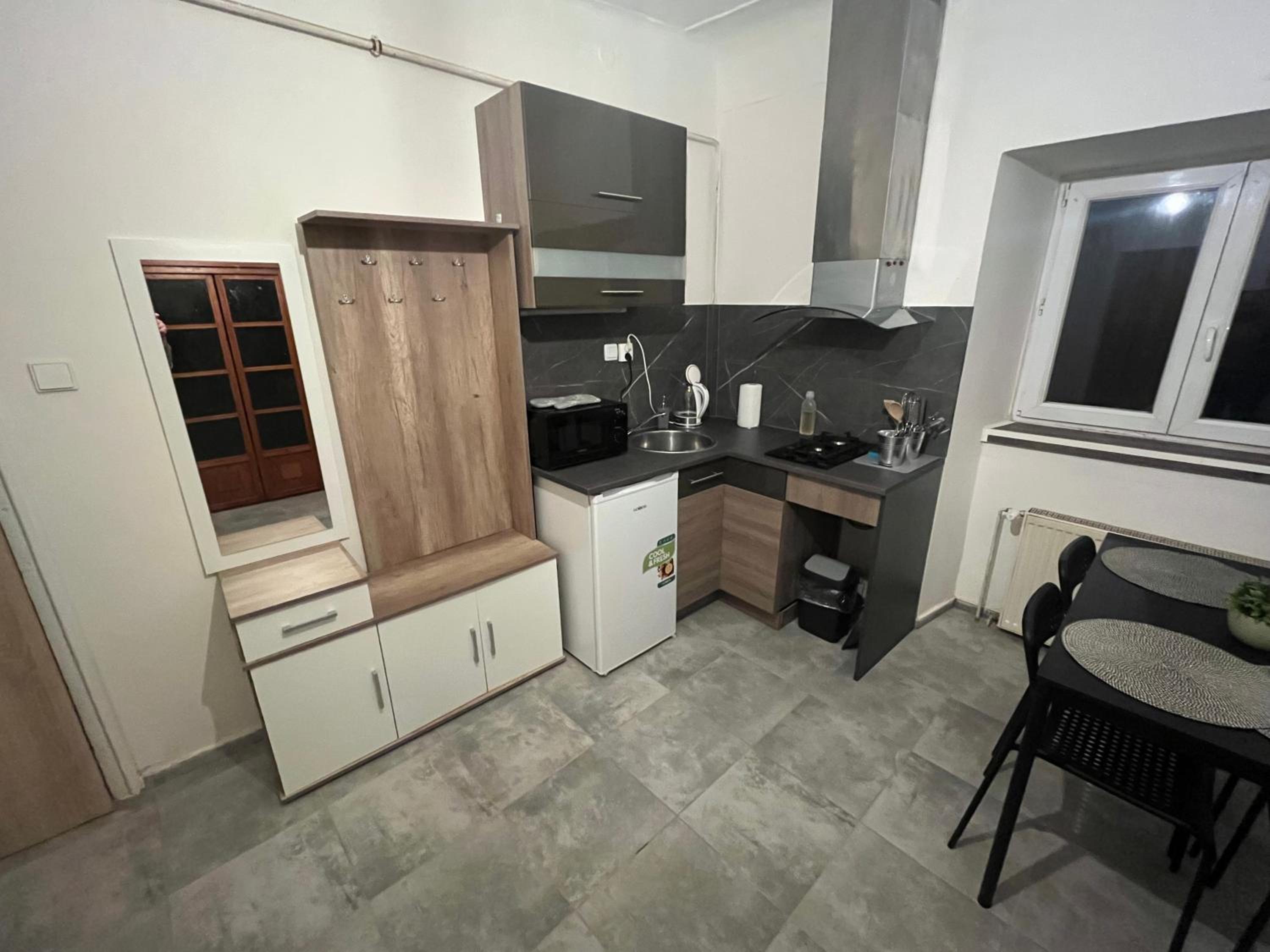 Apartment - Photo 3